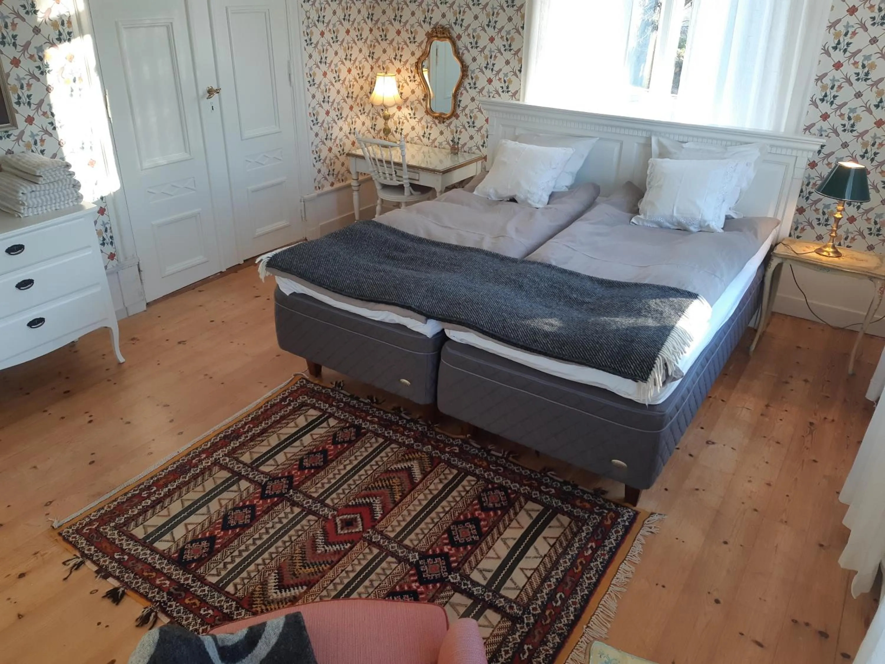 Photo of the whole room in Hoby Gård B&B