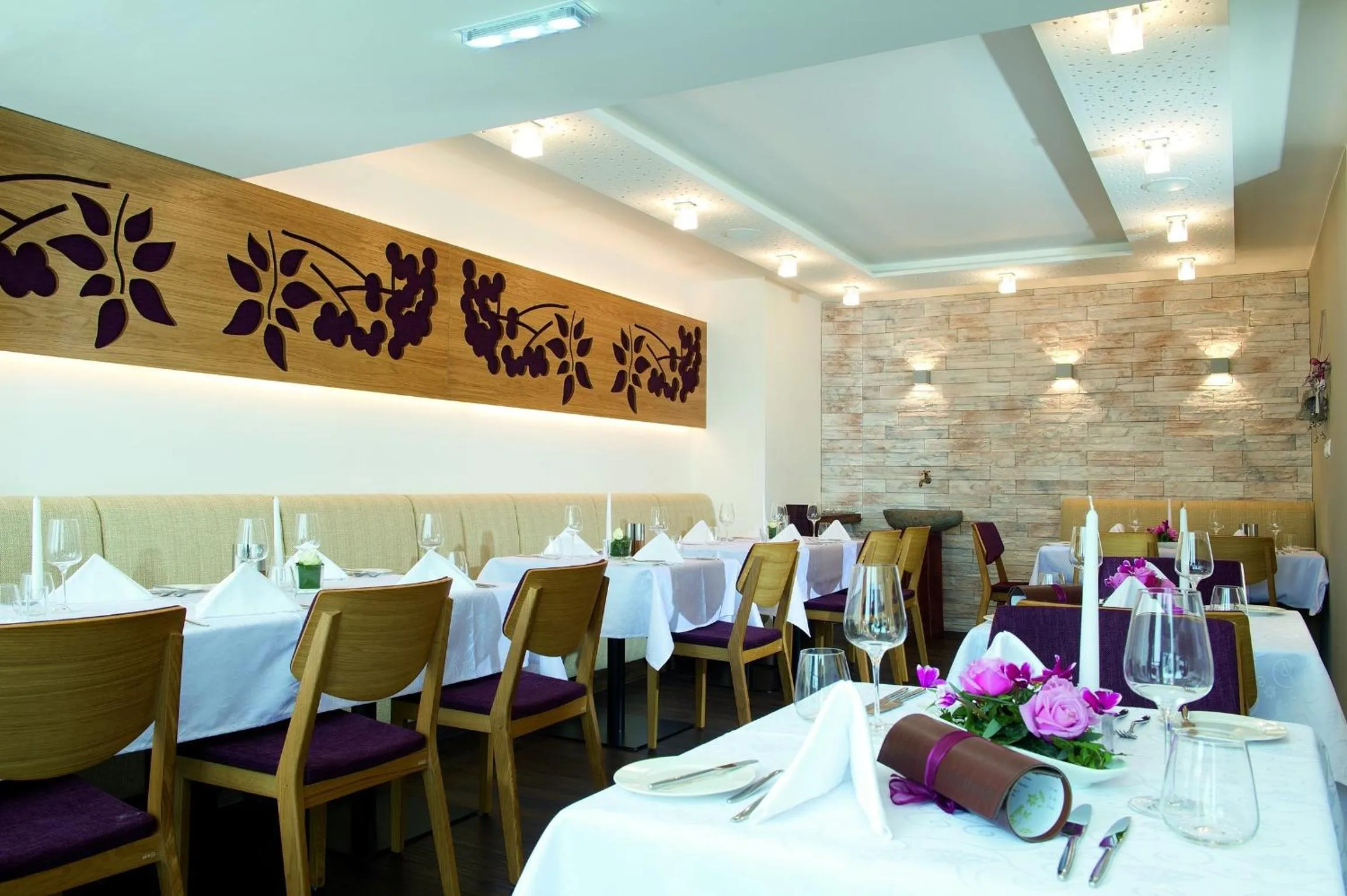 Restaurant/places to eat in Hotel Holunderhof