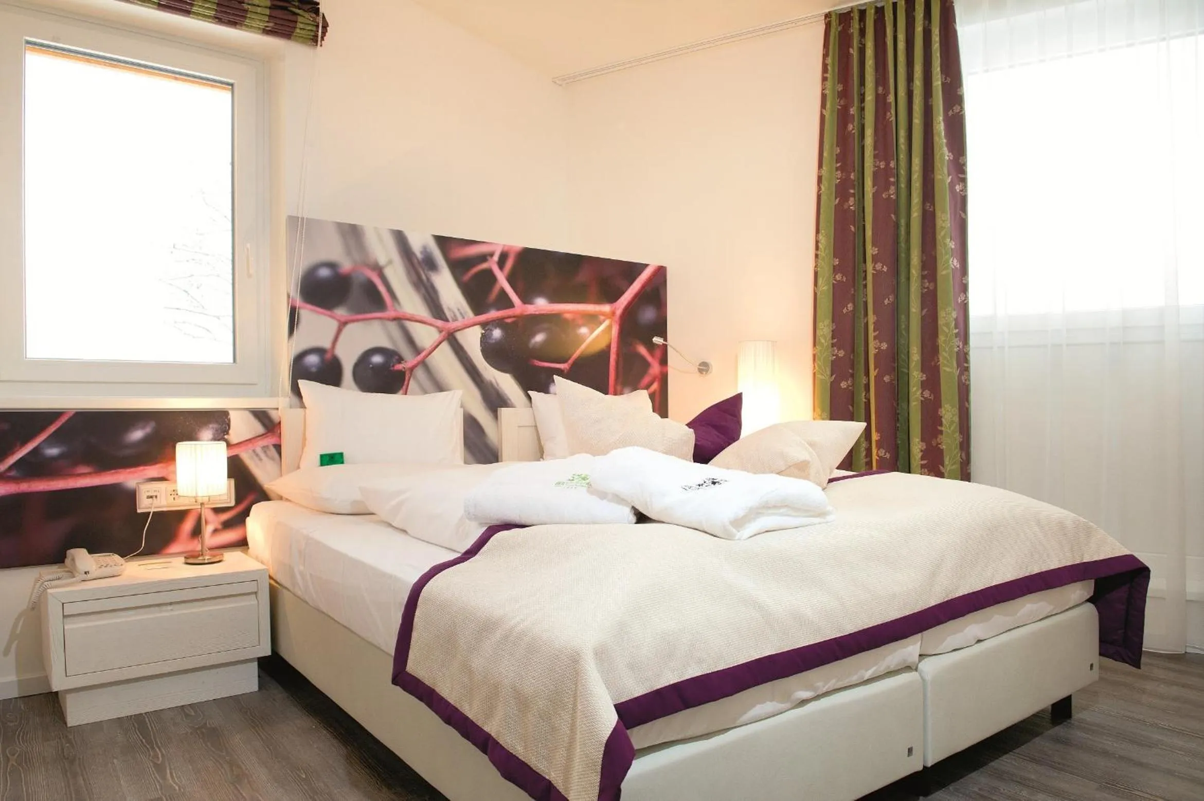 Bed in Hotel Holunderhof