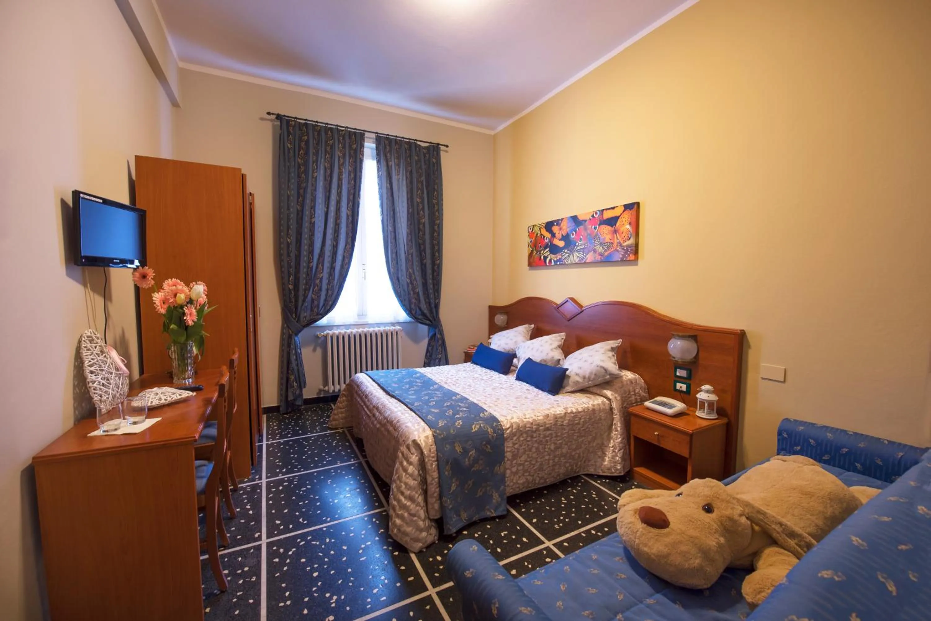 Day, Bed in Hotel Bristol