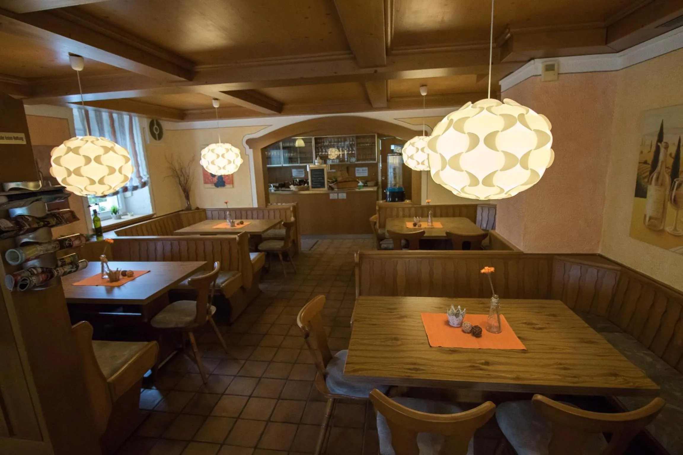 Restaurant/places to eat in Hotel Garni Krone