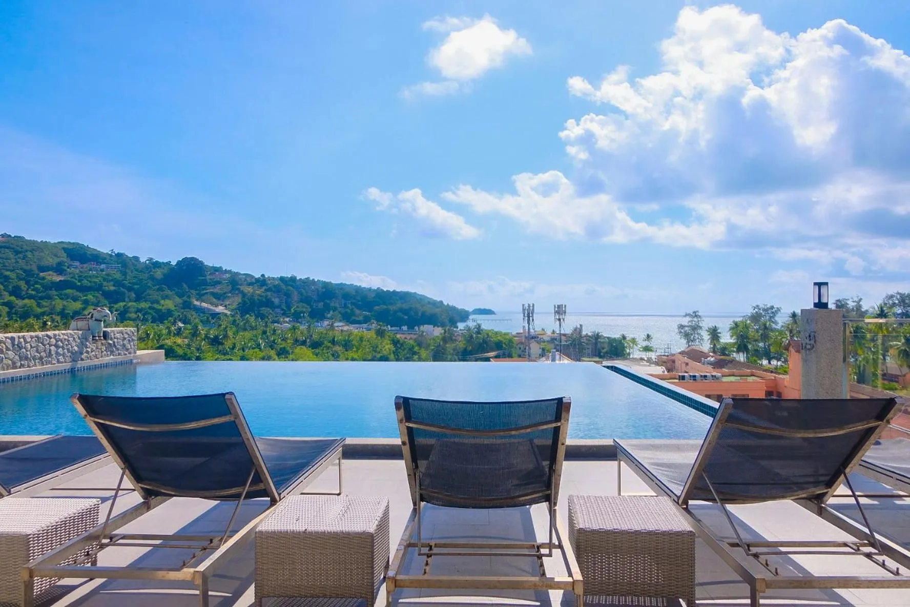 Day in YouDee Hotel Patong - formerly Meir Jarr Hotel Patong