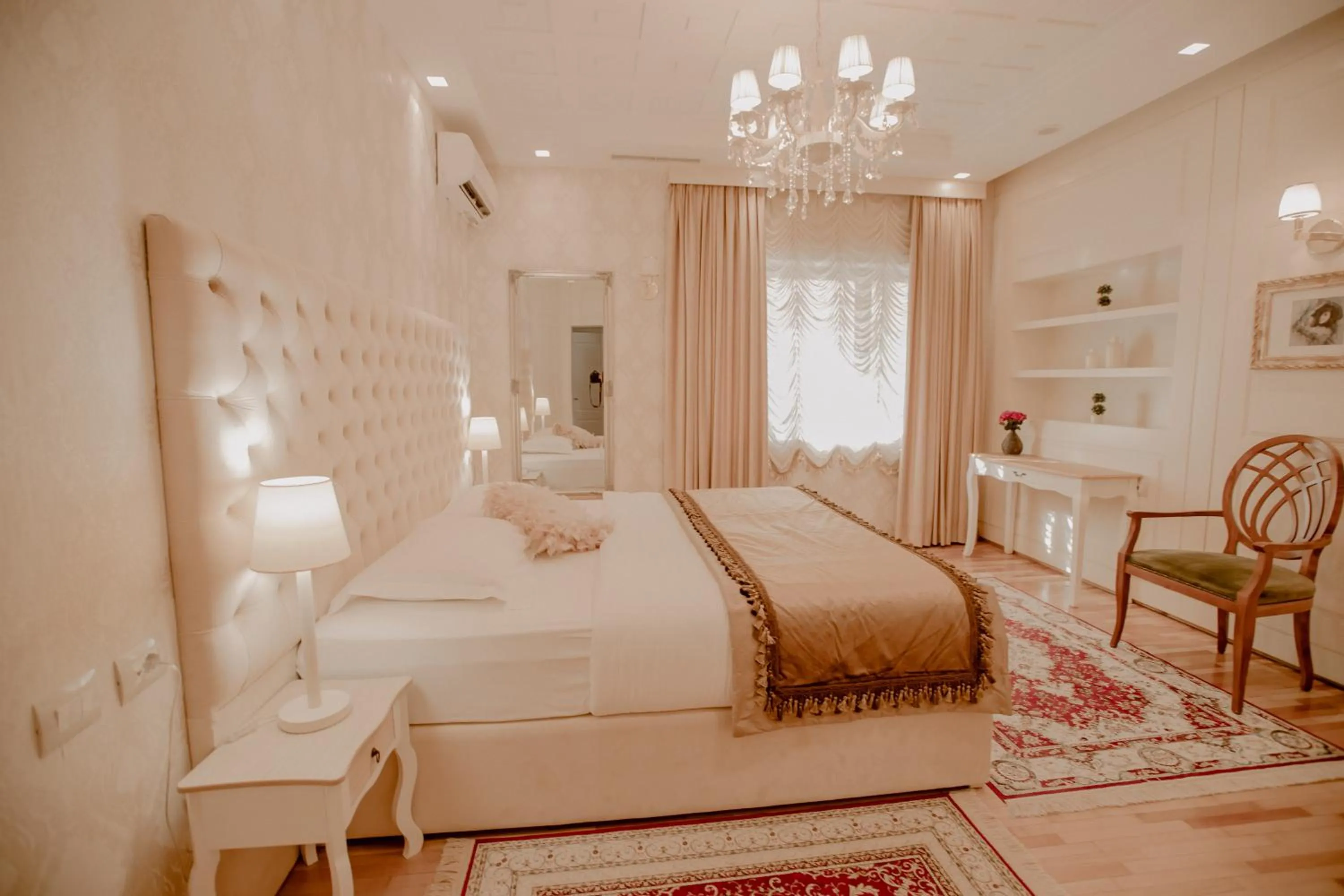 Bed in Green House Hotel & Restaurant