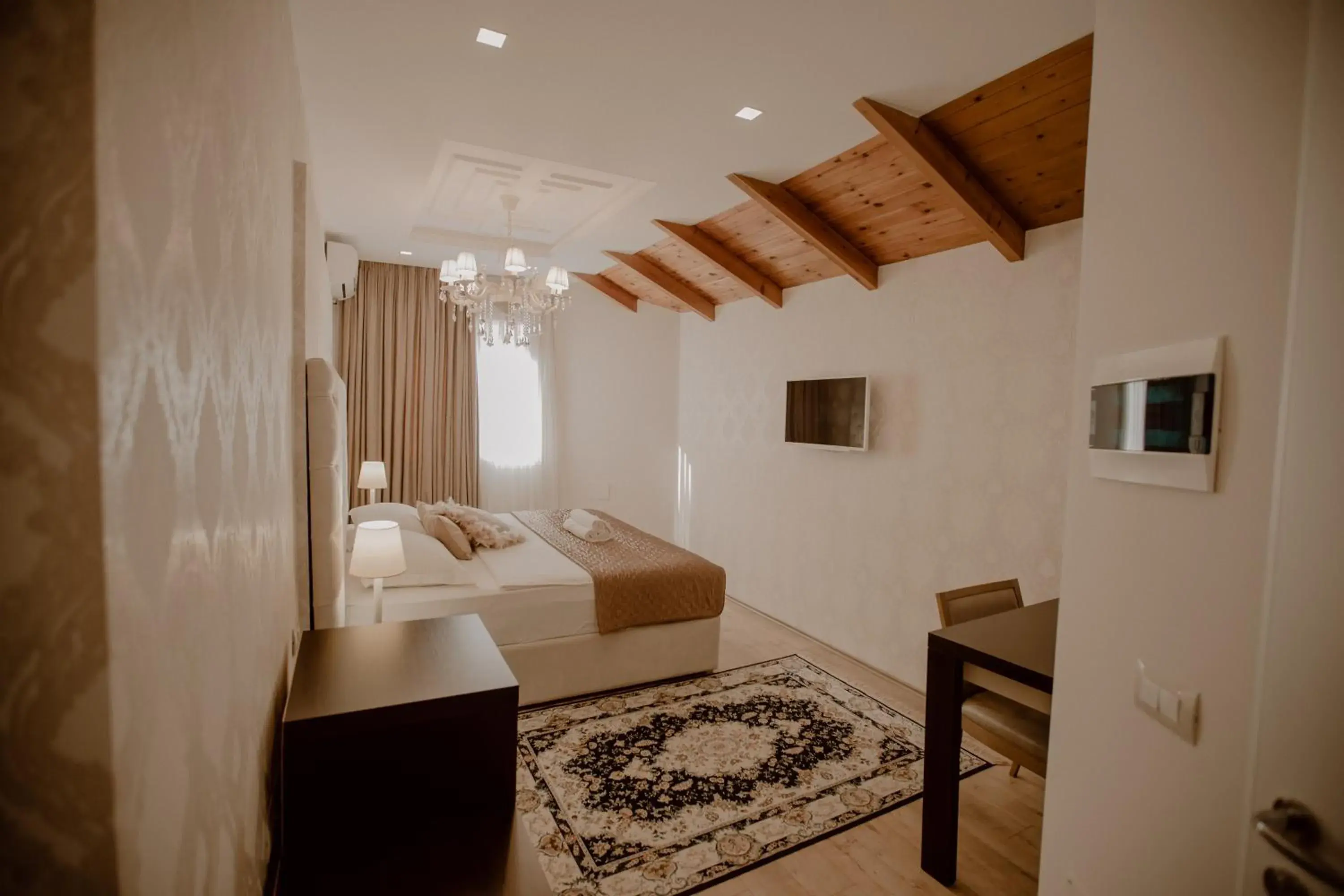 Standard Double Room in Green House Hotel & Restaurant Standard Double Room in Green House Hotel & Restaurant