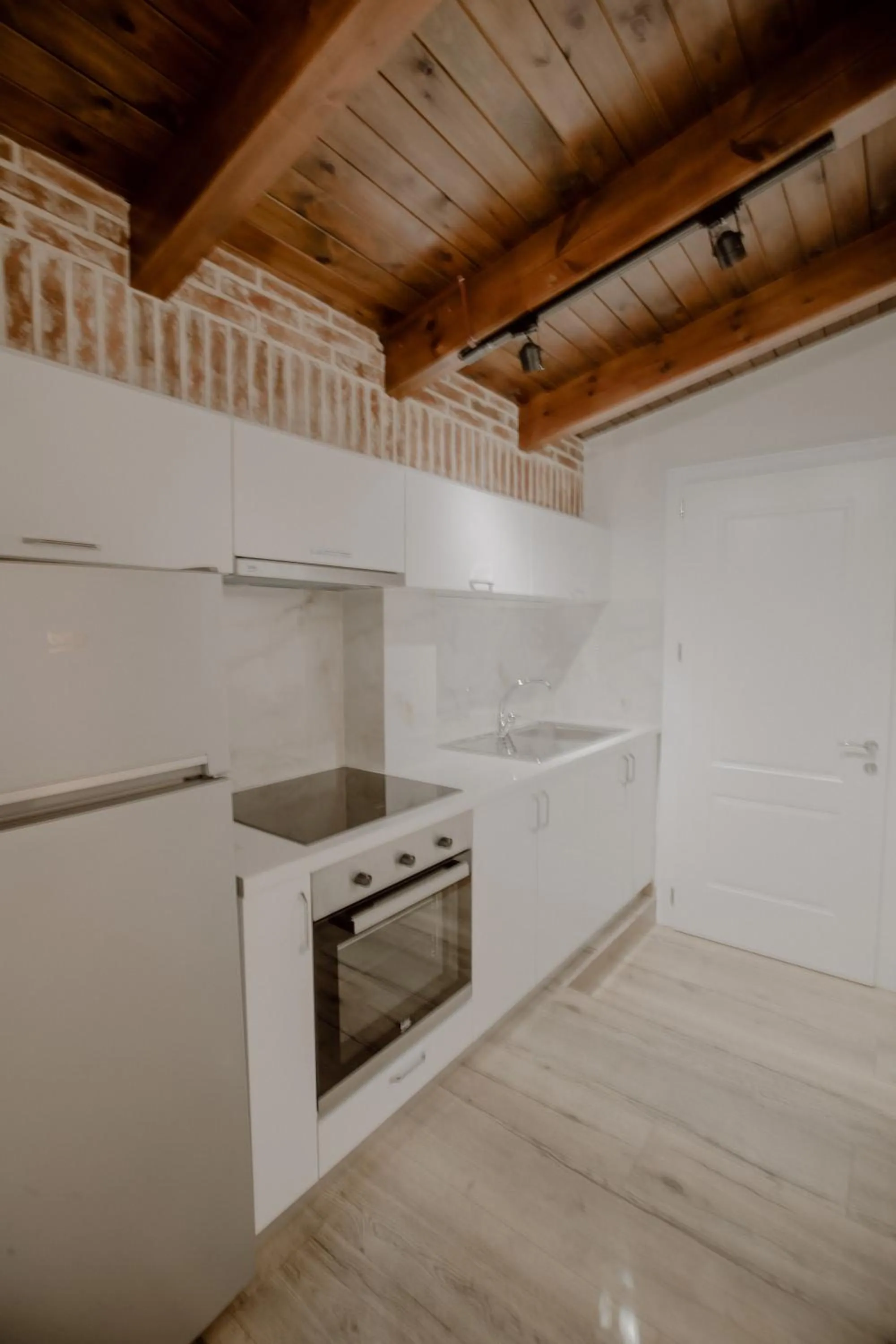 Green House Hotel & Restaurant