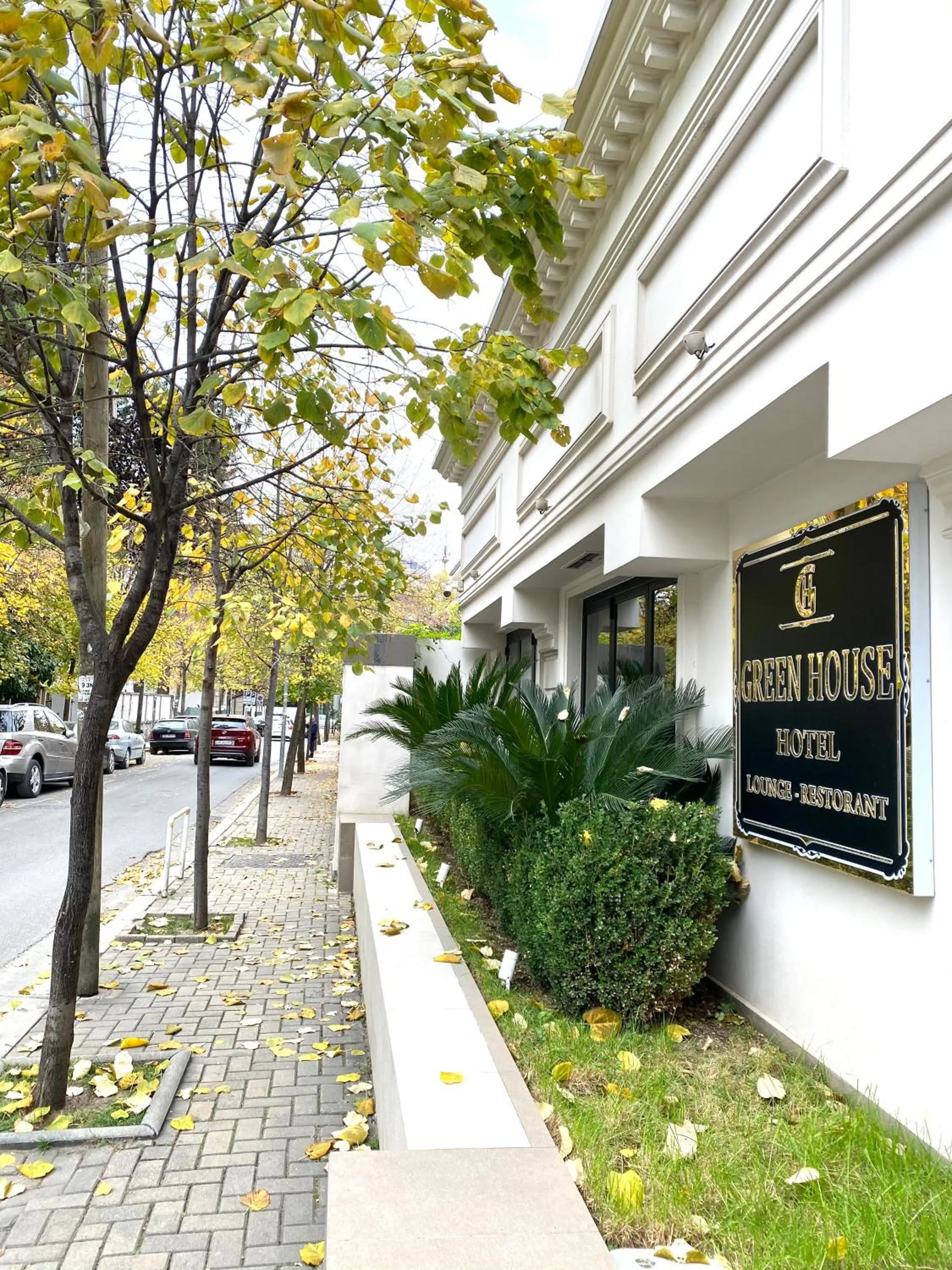 Green House Hotel & Restaurant