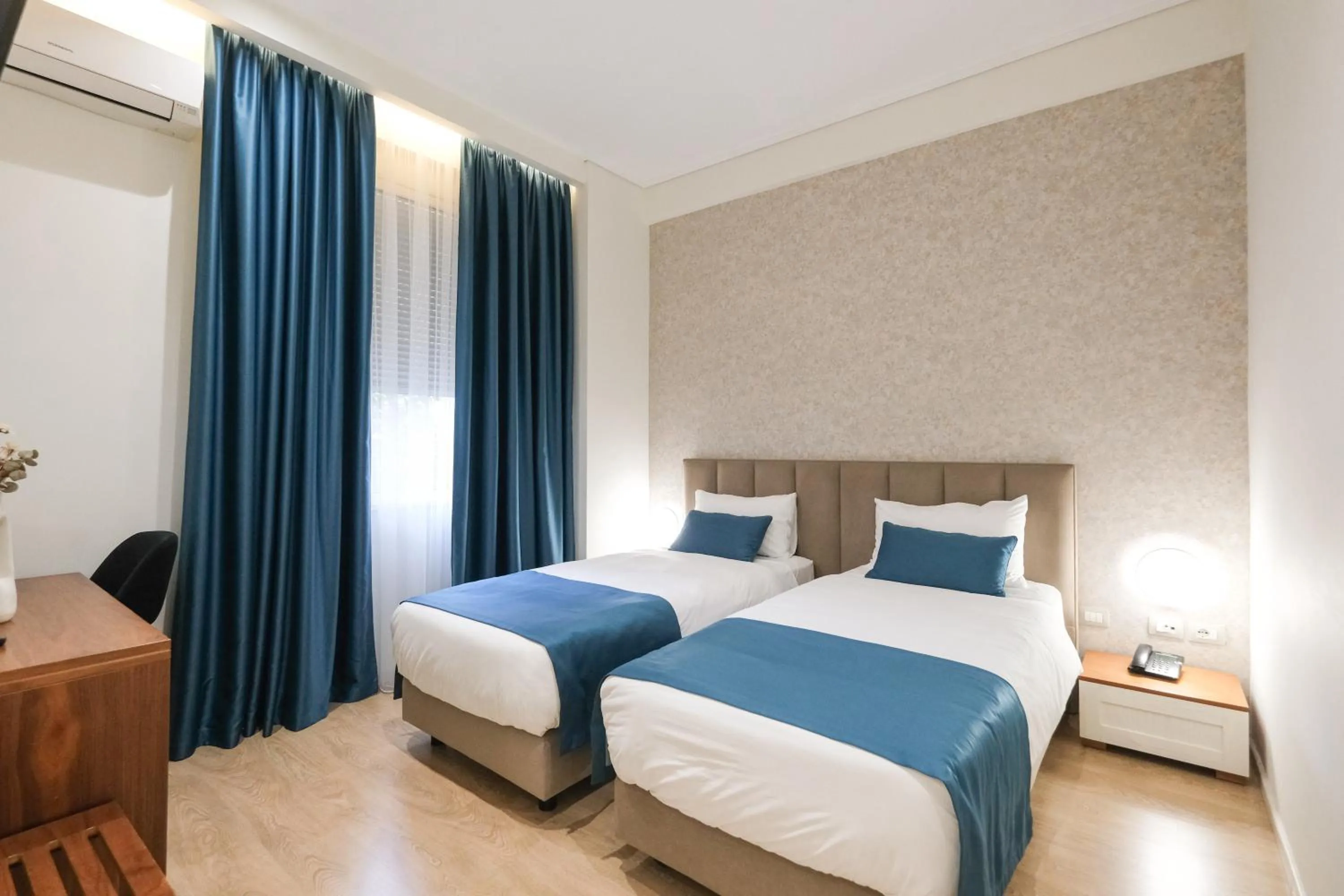 Bedroom, Bed in Golden City Hotel , Tirana