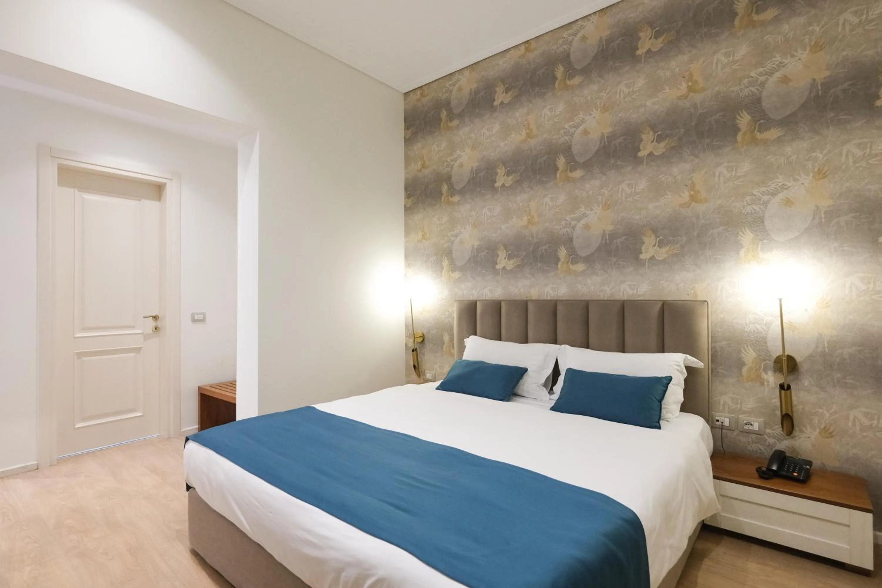 Bedroom, Bed in Golden City Hotel , Tirana