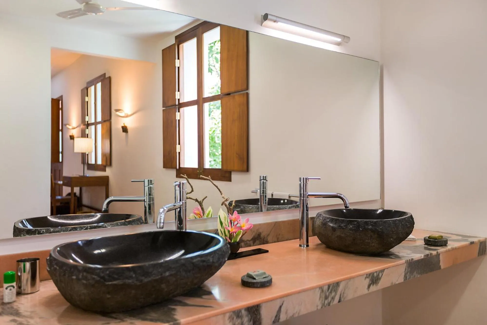Bathroom in Villa Shanti - Heritage Hotel for Foodies