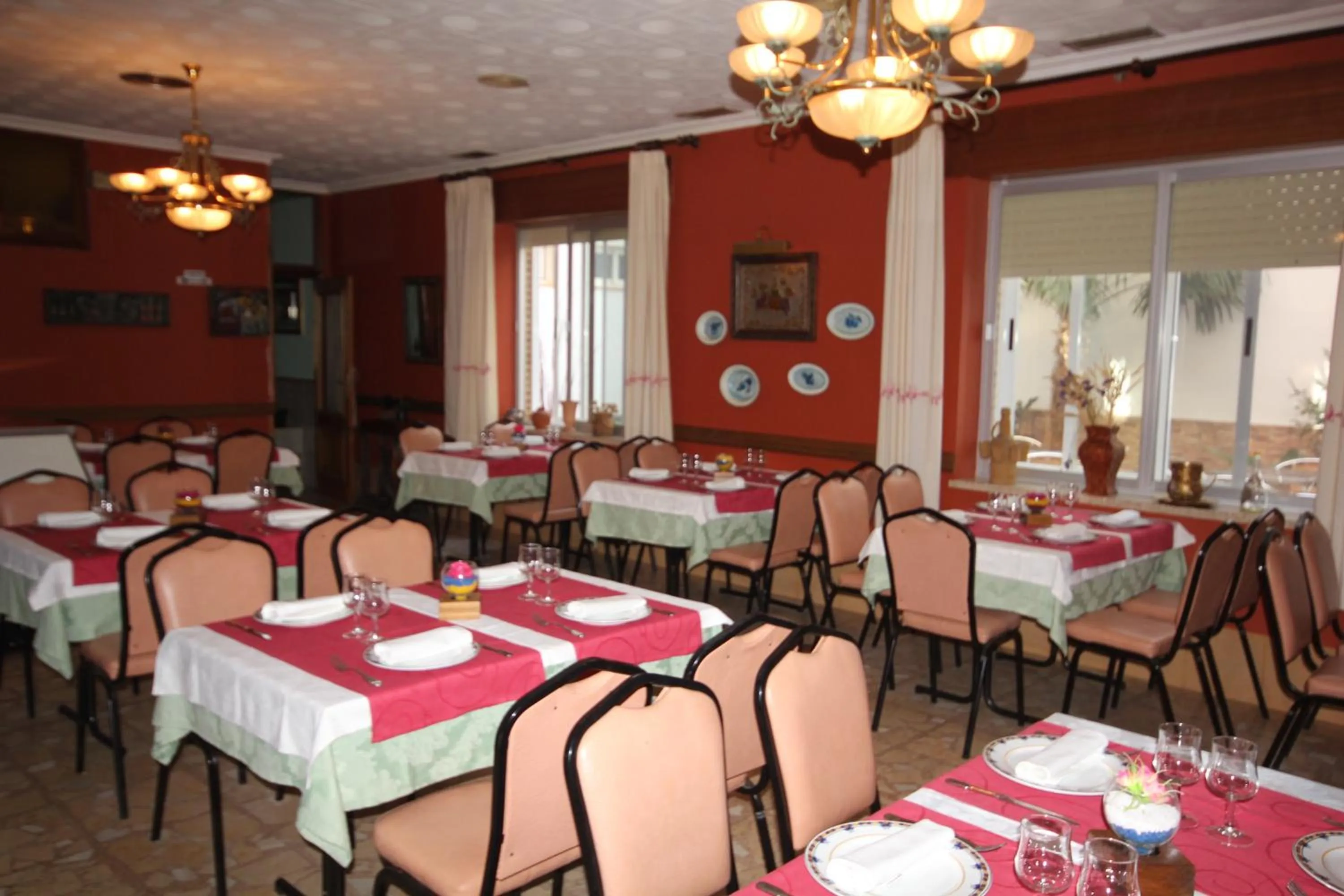 HOSTAL RESTAURANTE MILAN II