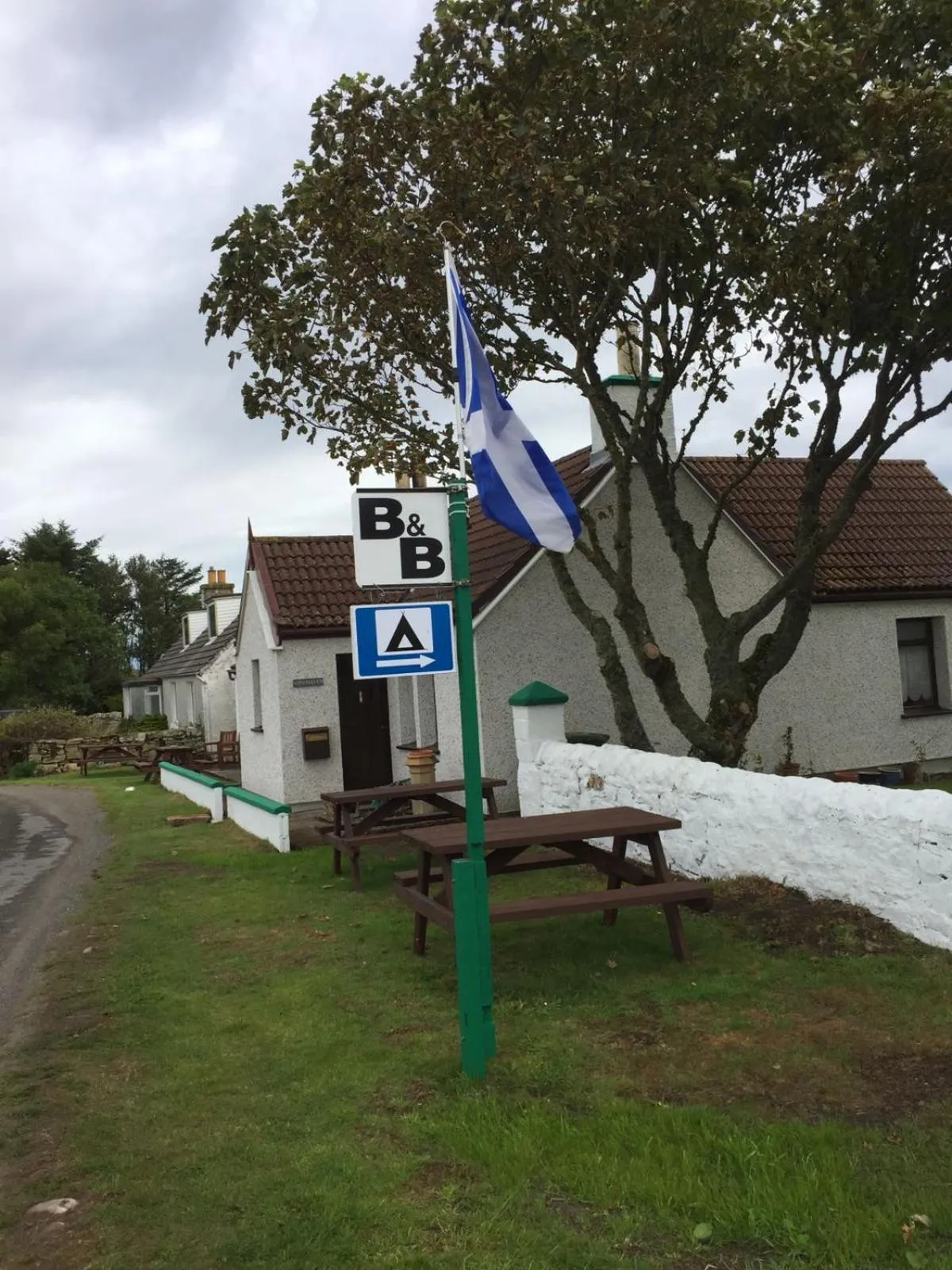 Facade/entrance in Windhaven Camping and B&B