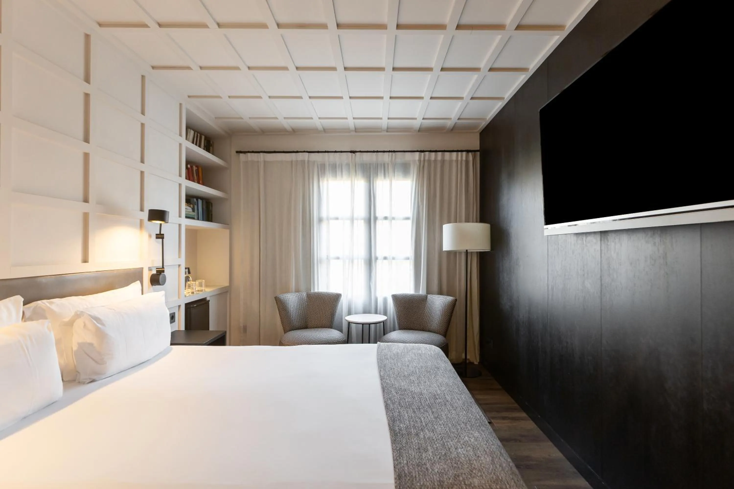 Bedroom, Bed in Yurbban Ramblas Boutique Hotel