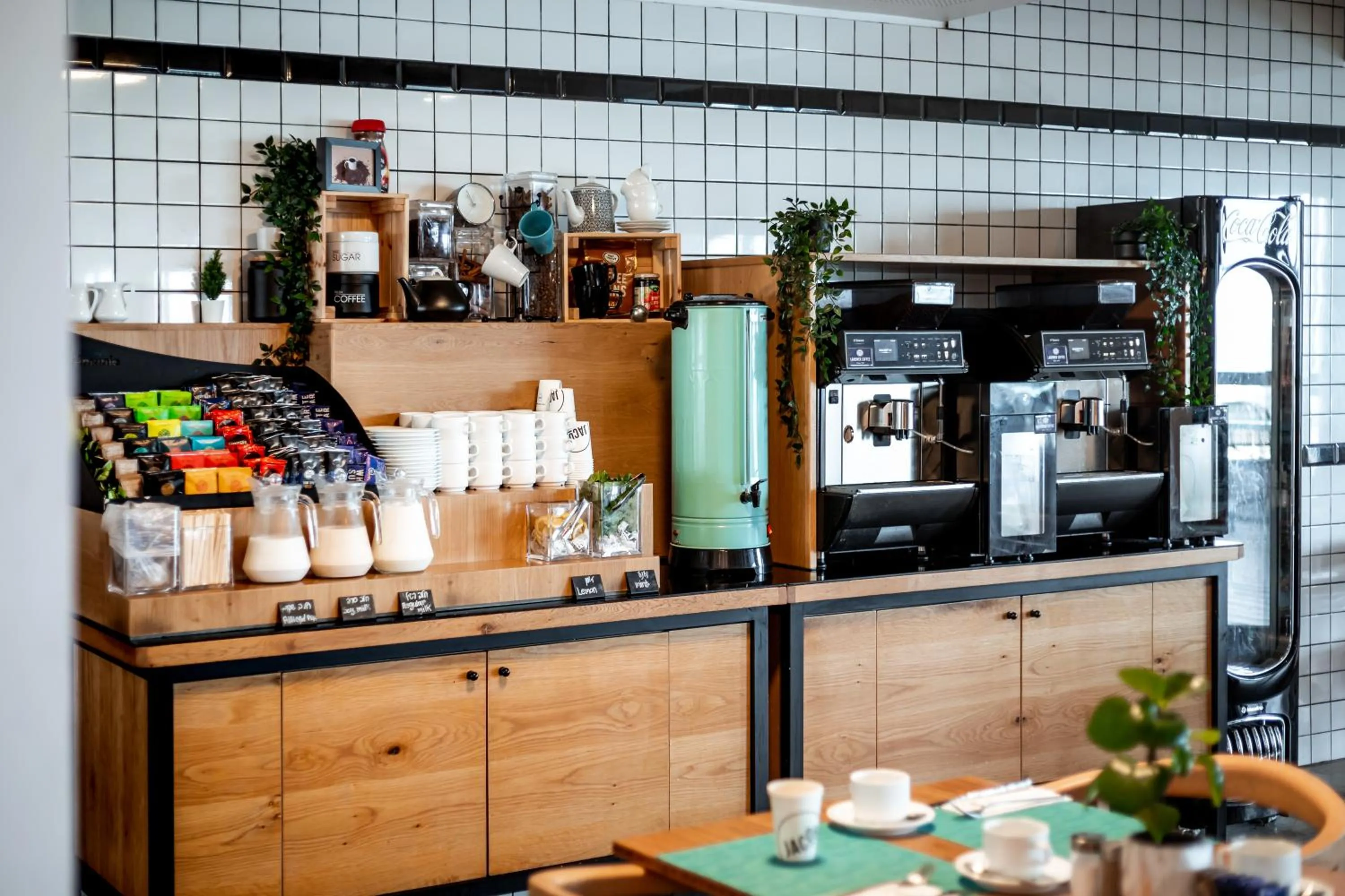 Coffee/tea facilities in Jacob Sea Life Nahariya