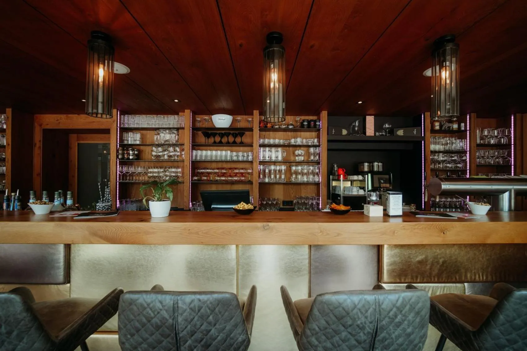 Lounge or bar in Wellness- und Bierhotel Adam Bräu