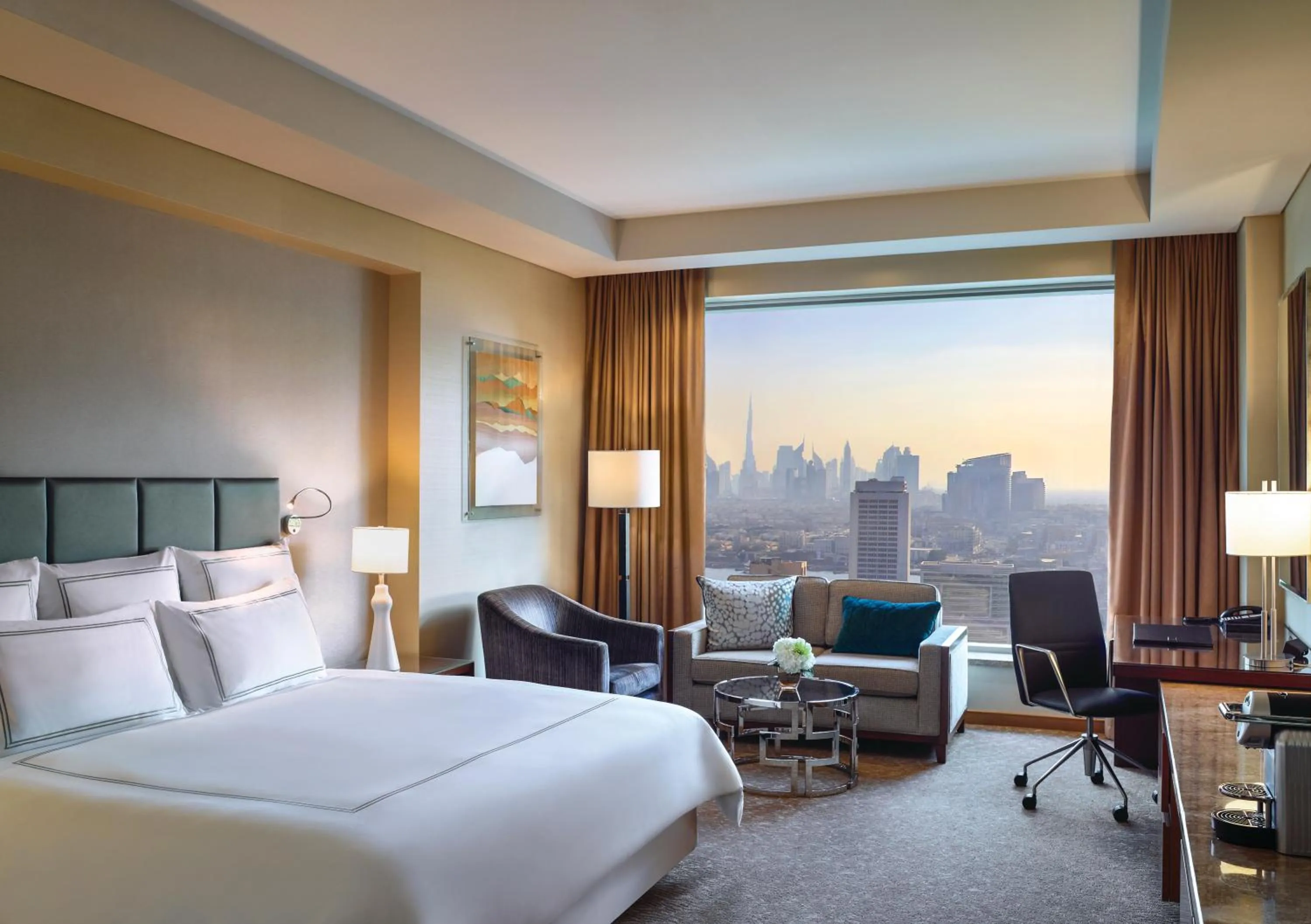 View (from property/room), Bed in Swissôtel Al Ghurair Dubai - Deira & Creek