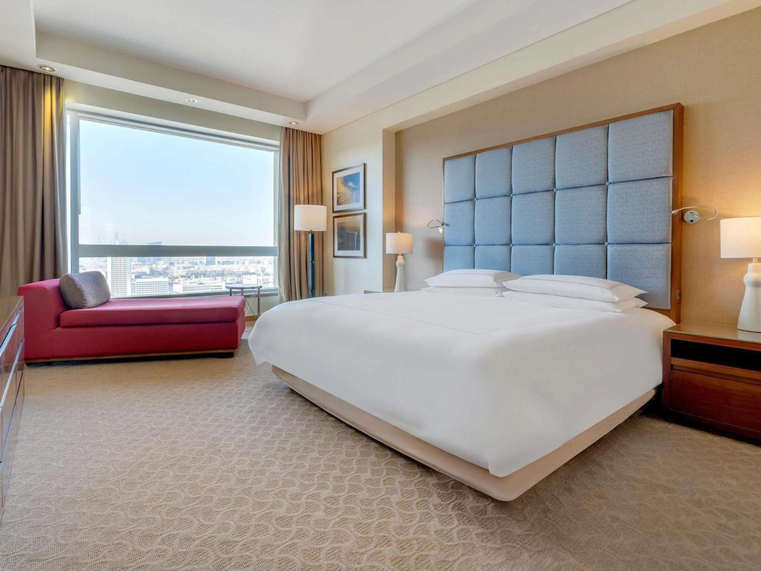 Bedroom, Bed in Swissôtel Al Ghurair Dubai - Deira & Creek