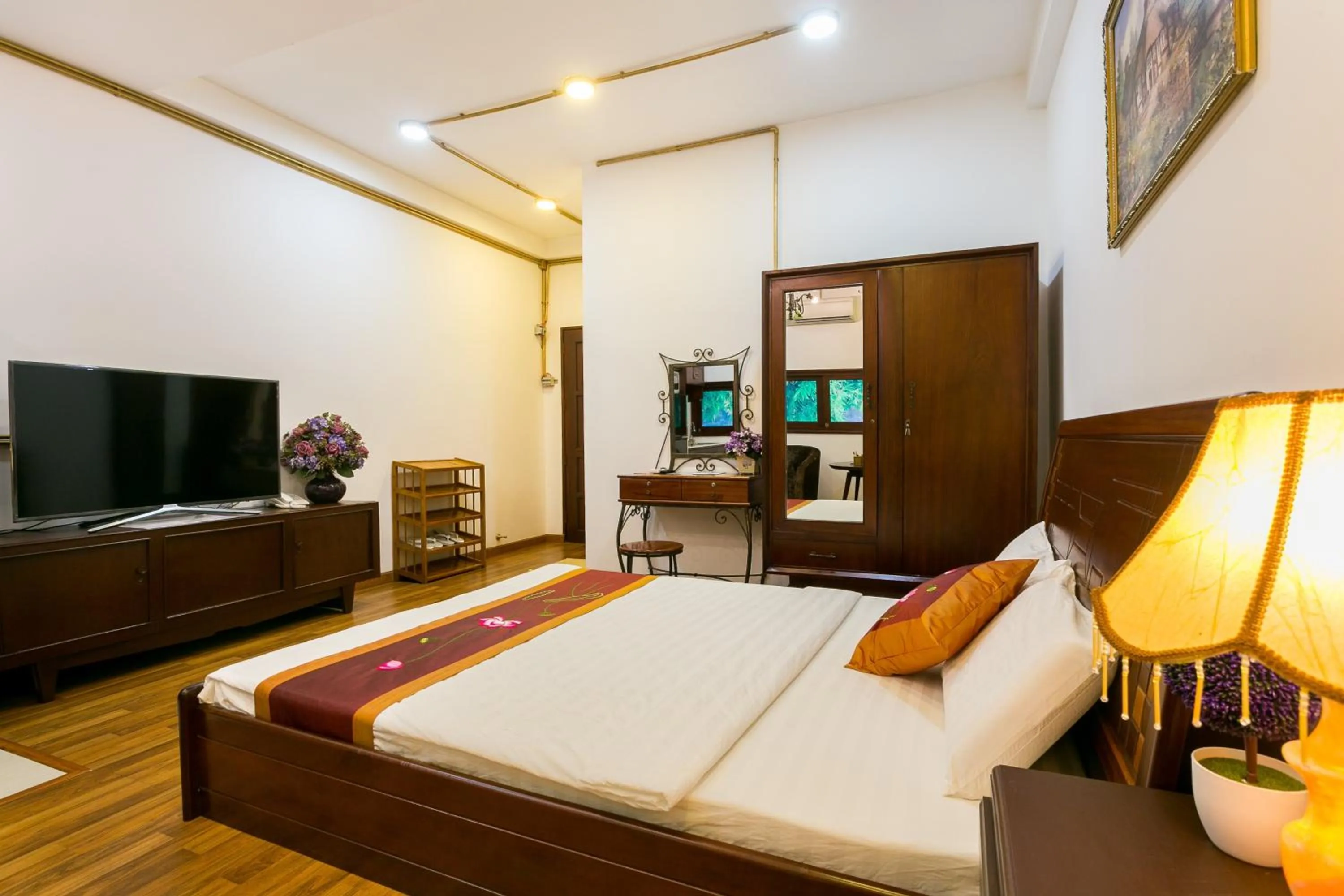 Photo of the whole room, Bed in Indochine Ben Thanh Hotel & Apartments