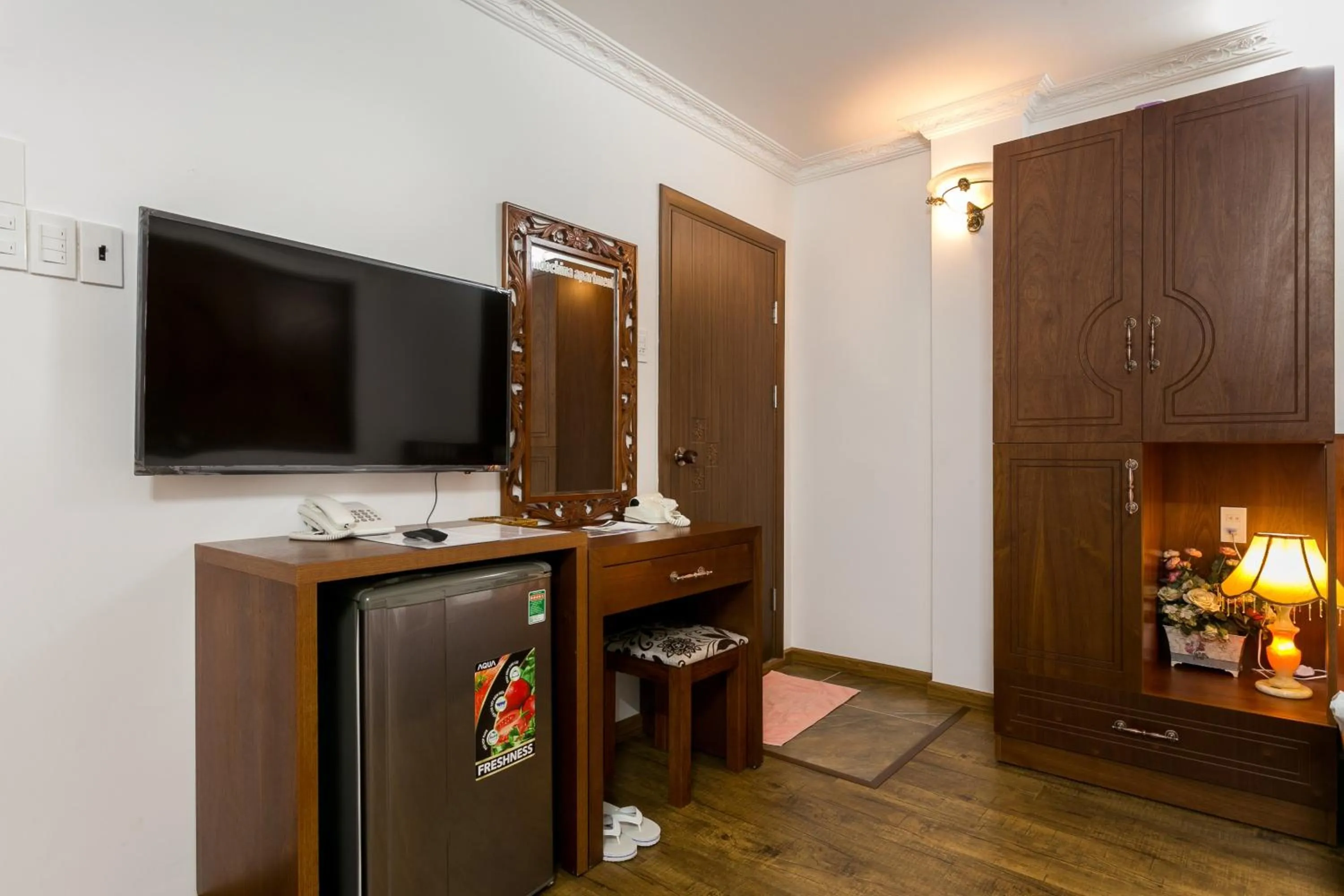 TV and multimedia in Indochine Ben Thanh Hotel & Apartments