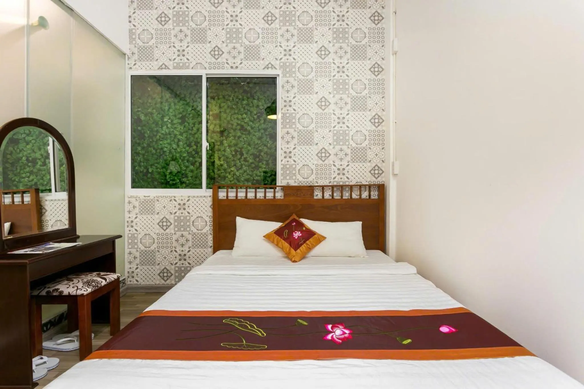 Bed in Indochine Ben Thanh Hotel & Apartments