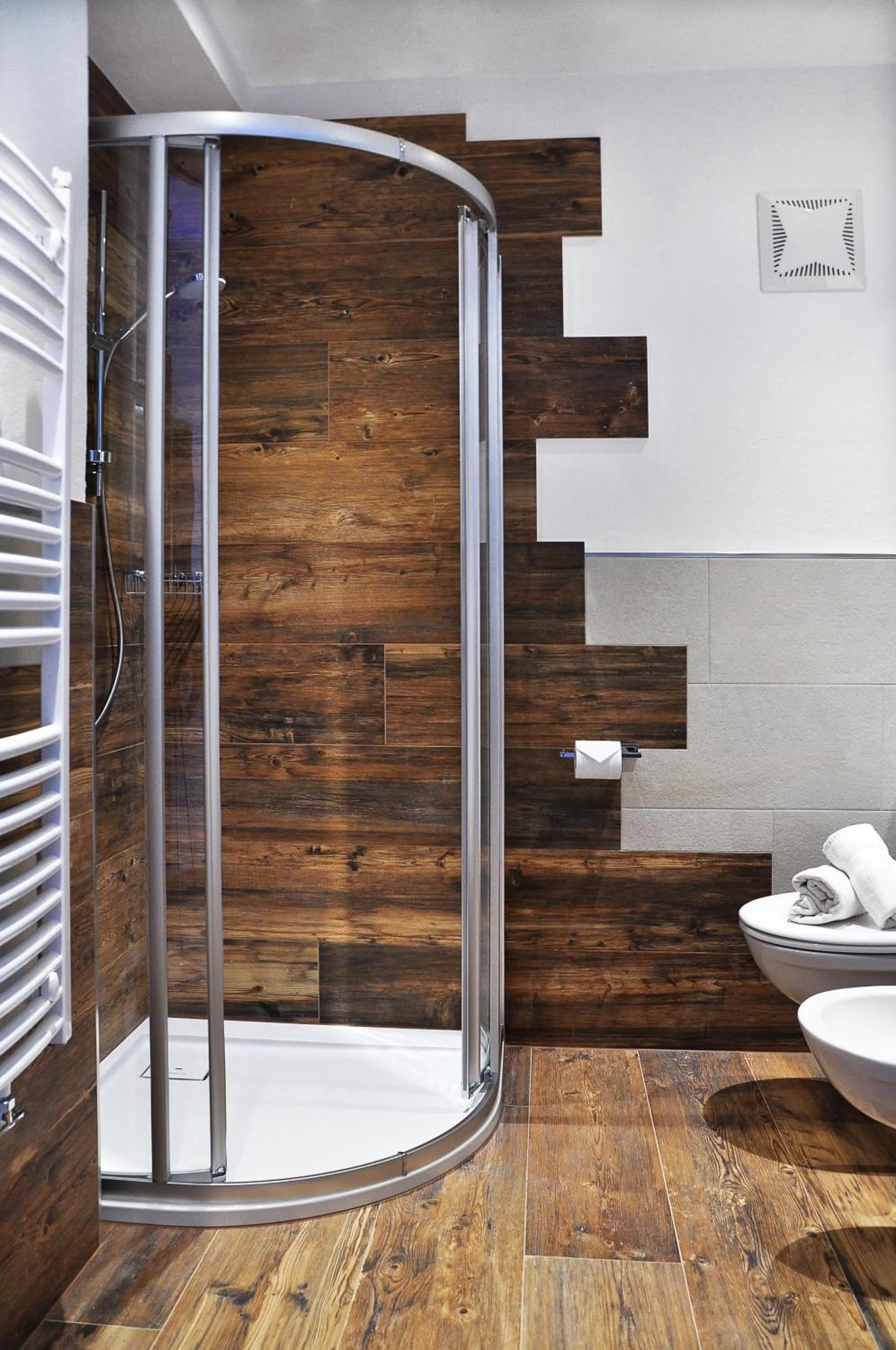 Toilet in Pension Rungg