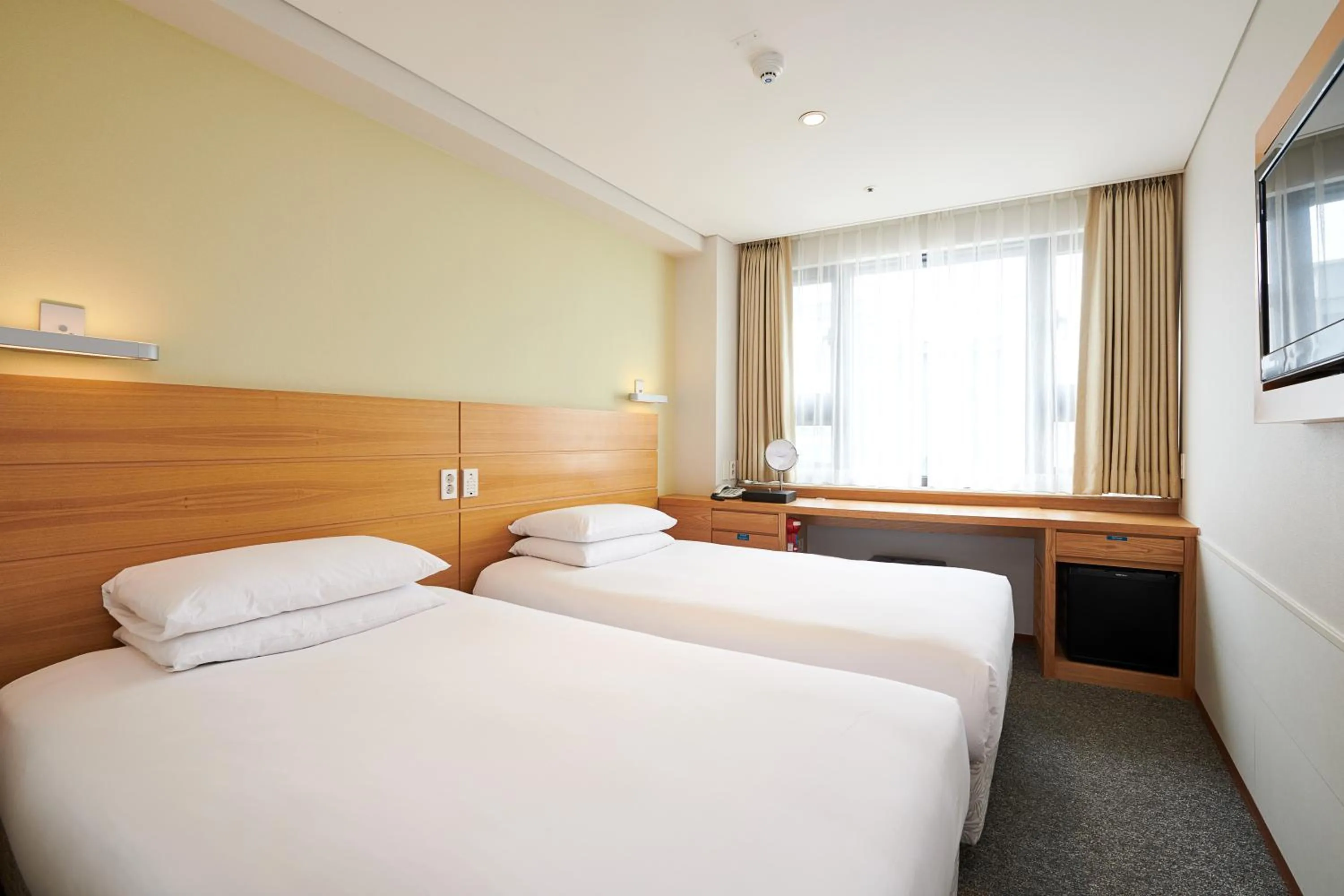 Bed in Nine Tree by Parnas Seoul Myeongdong 1