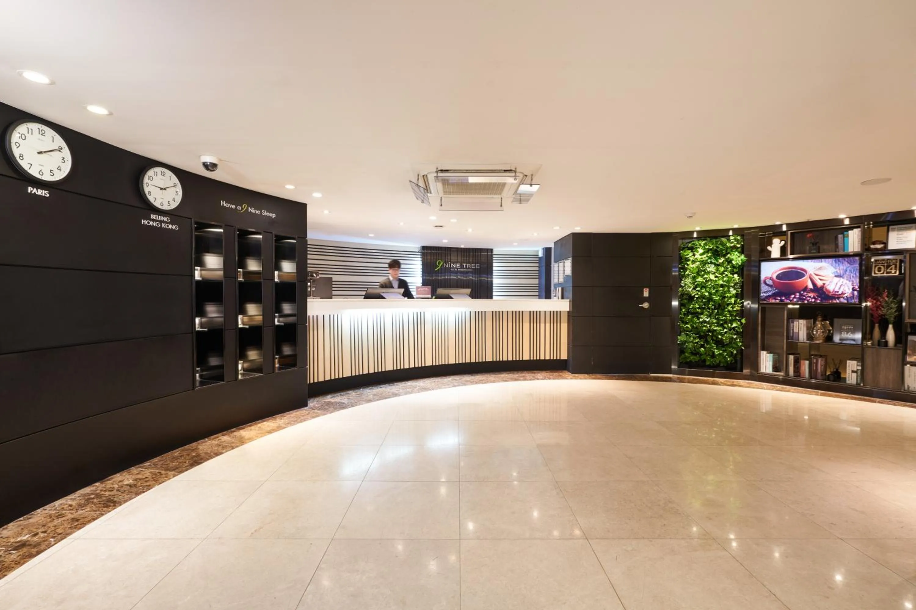 Lobby or reception in Nine Tree by Parnas Seoul Myeongdong 1