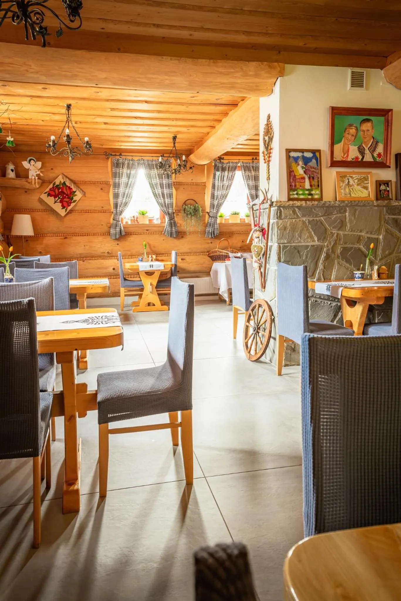 Restaurant/places to eat in Willa Joanna