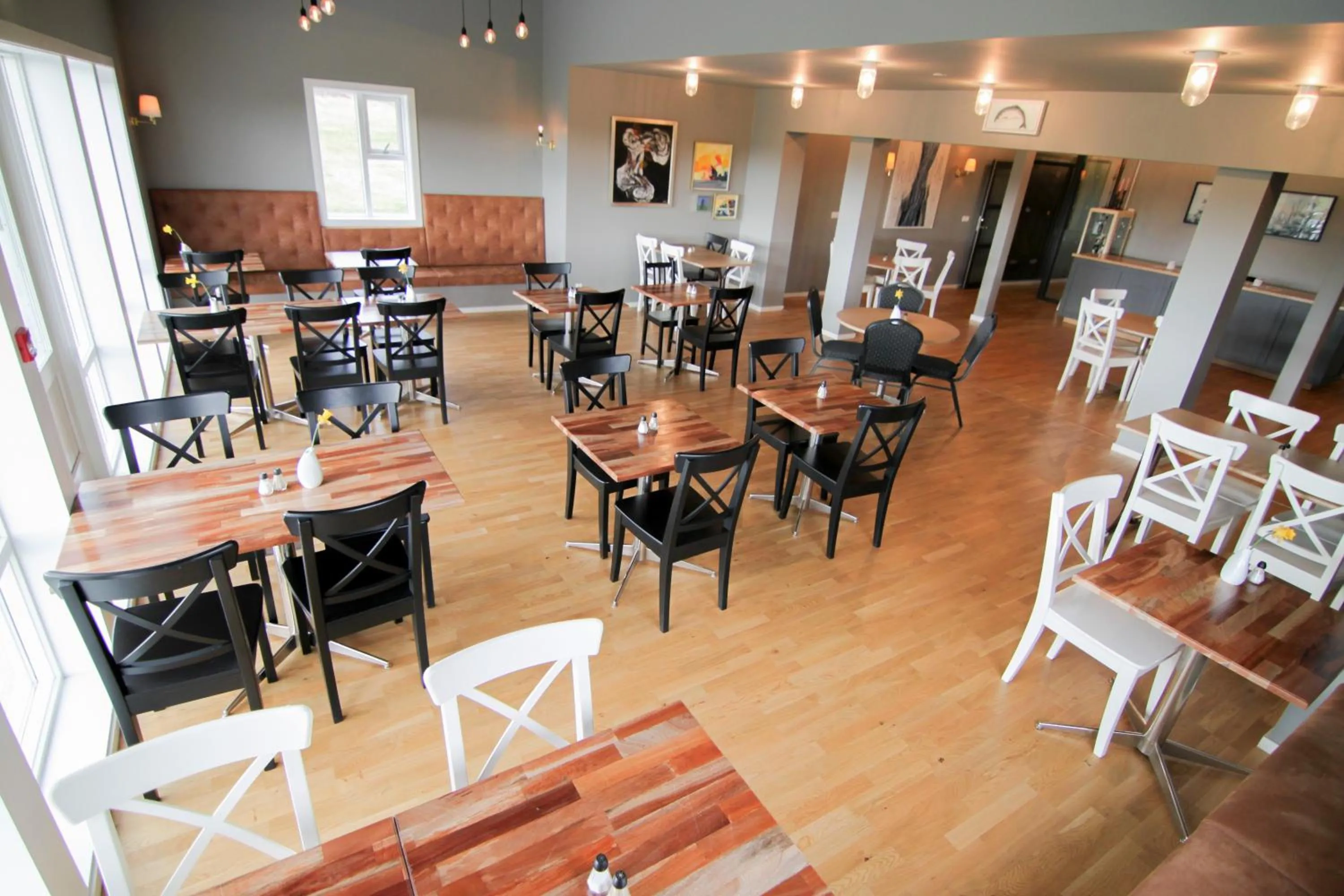 Restaurant/places to eat in Hótel Lækur