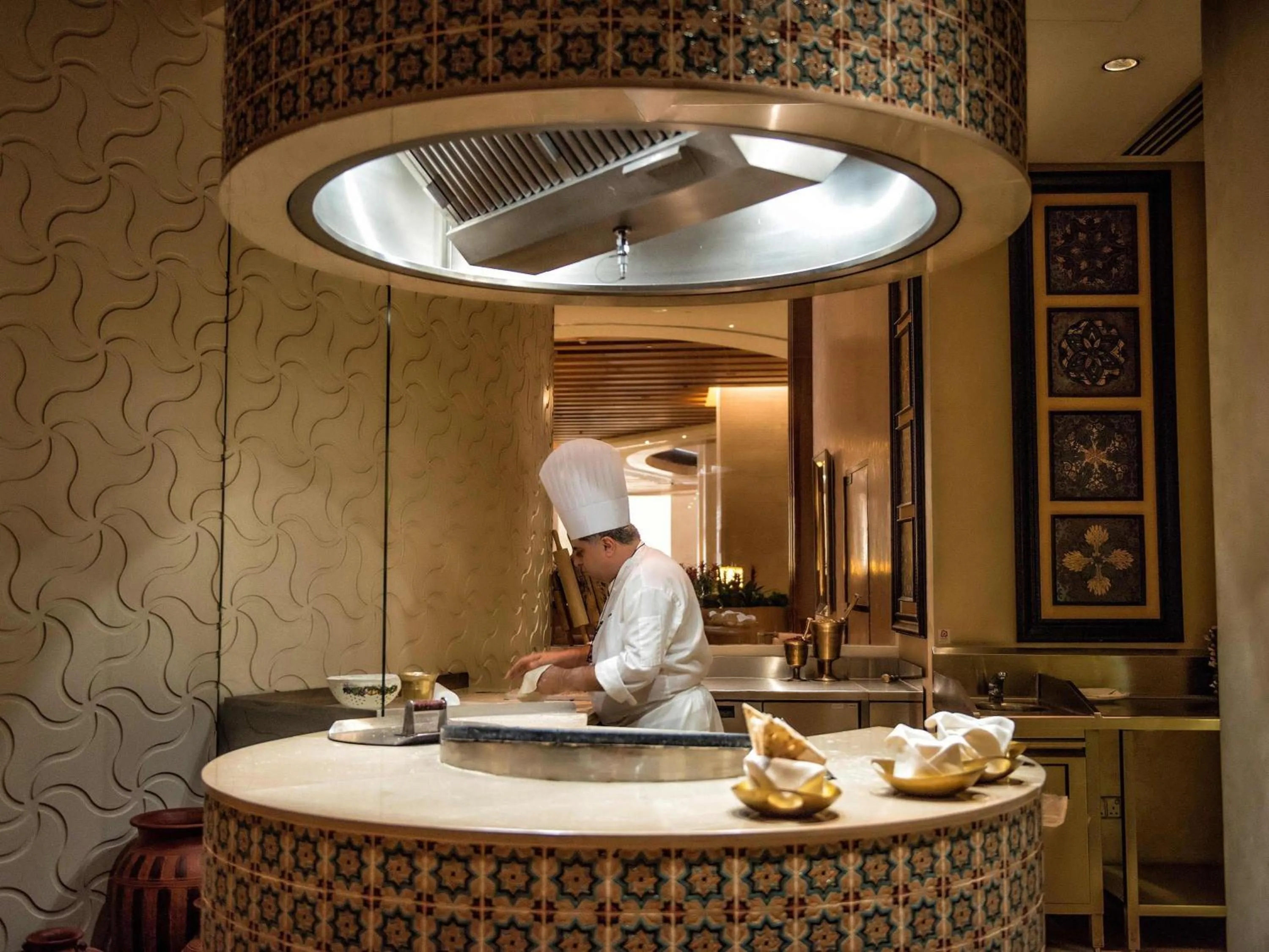 Restaurant/places to eat in Swissôtel Living Al Ghurair Dubai - Deira - Apartments