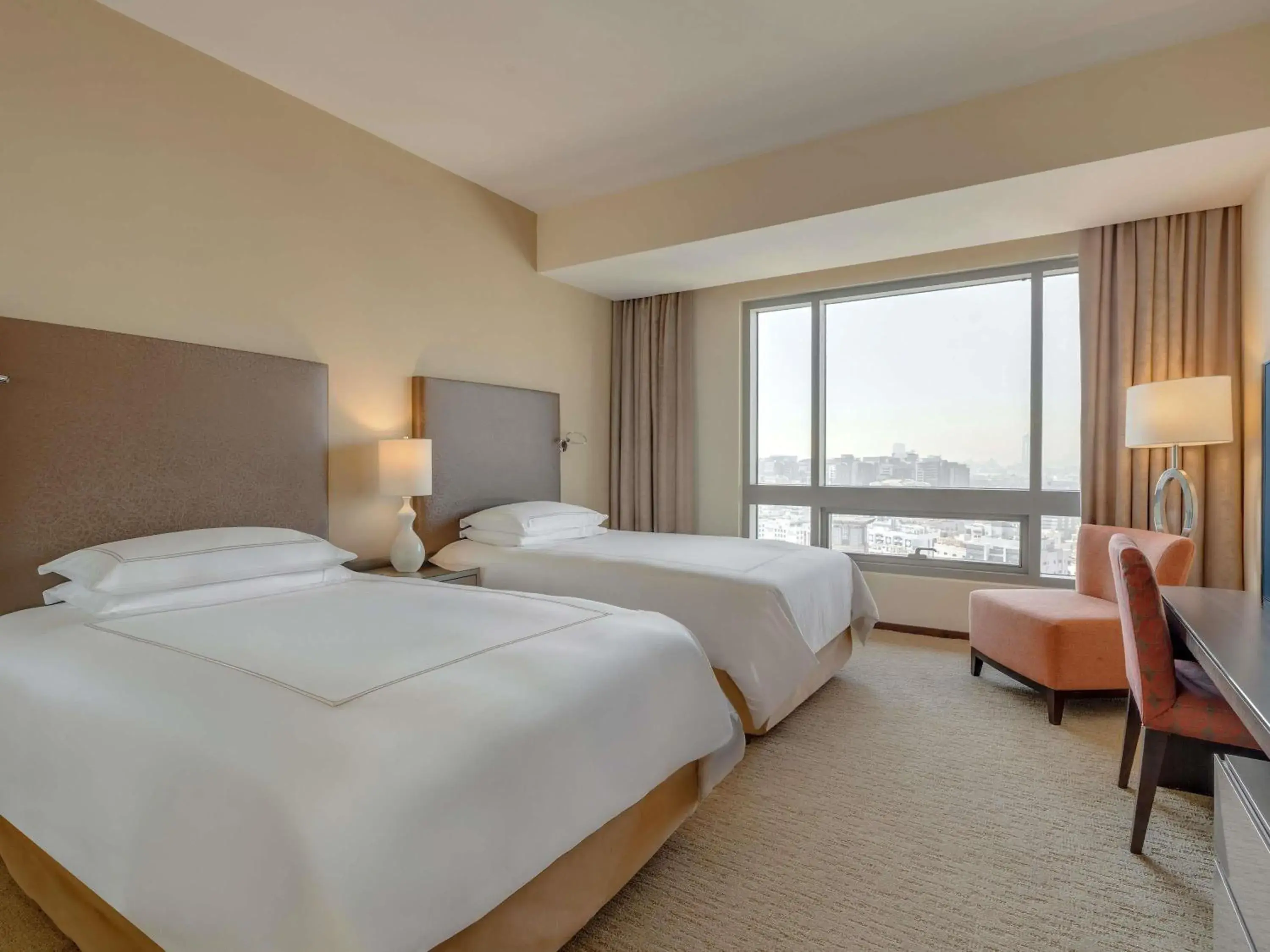 Three-Bedroom Premium Apartment in Swissôtel Living Al Ghurair Dubai - Deira - Apartments Three-Bedroom Premium Apartment in Swissôtel Living Al Ghurair Dubai - Deira - Apartments