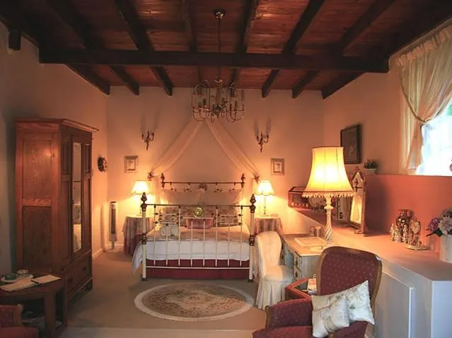 Kingna Lodge Montagu