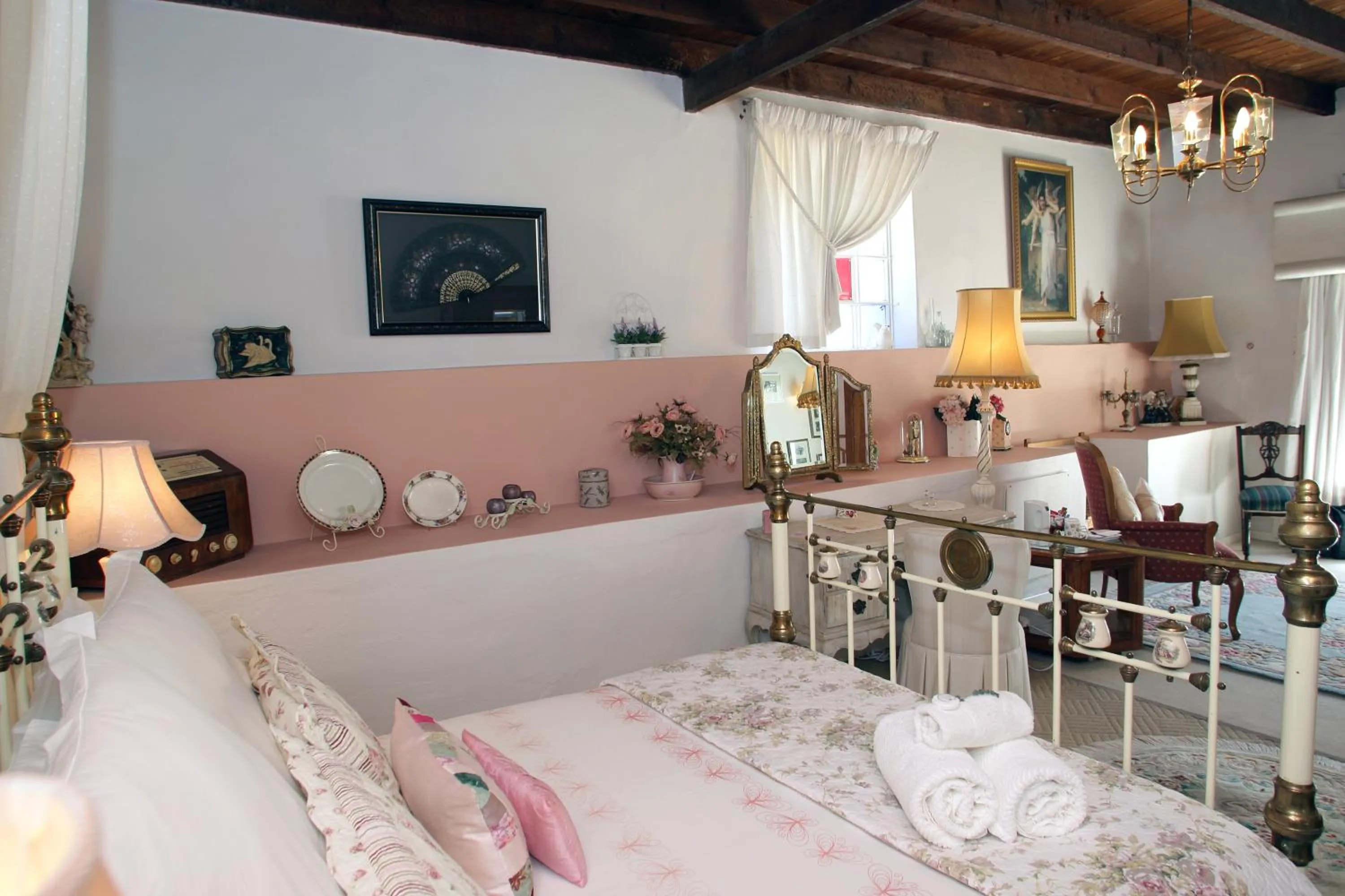 Kingna Lodge Montagu