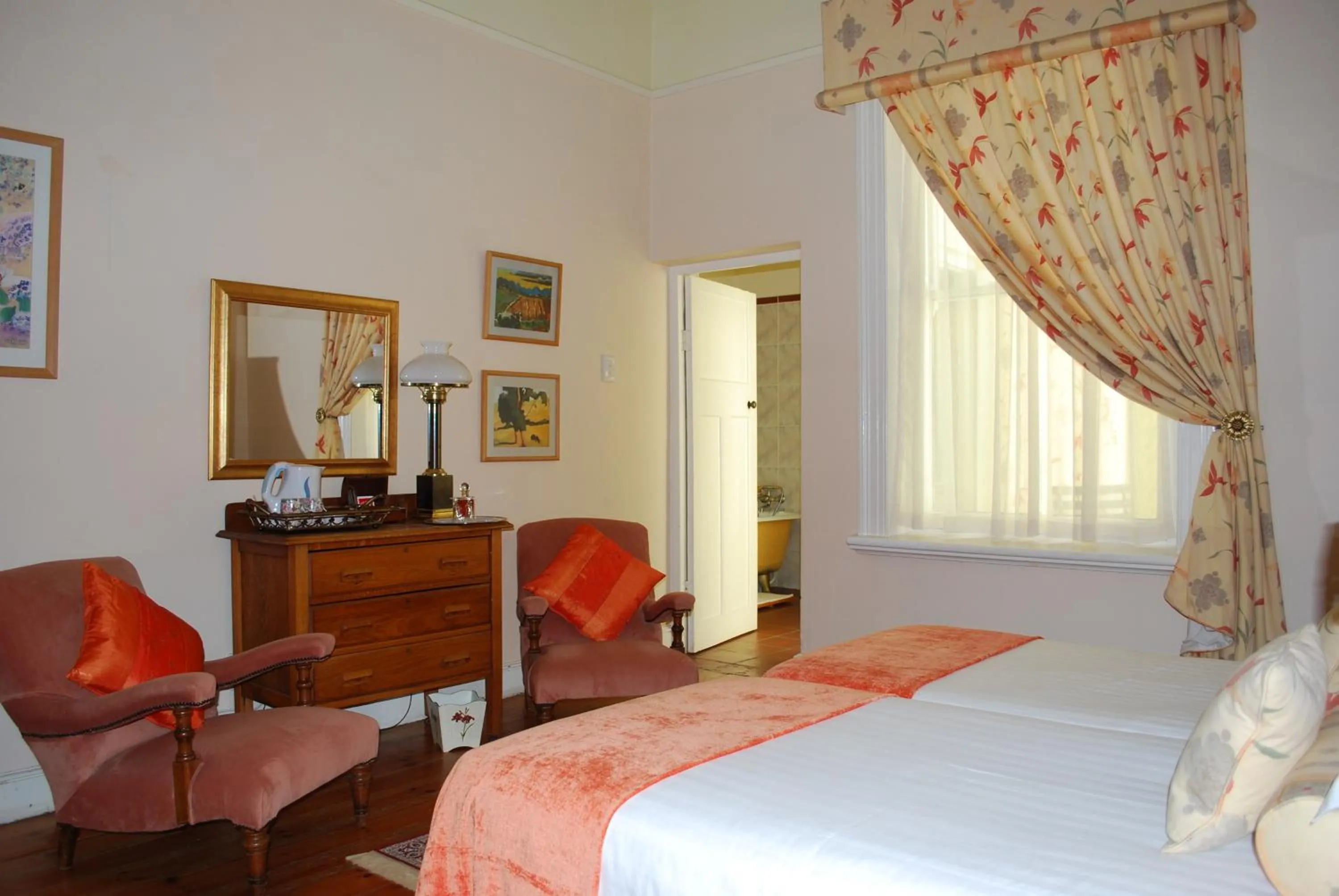 Kingna Lodge Montagu