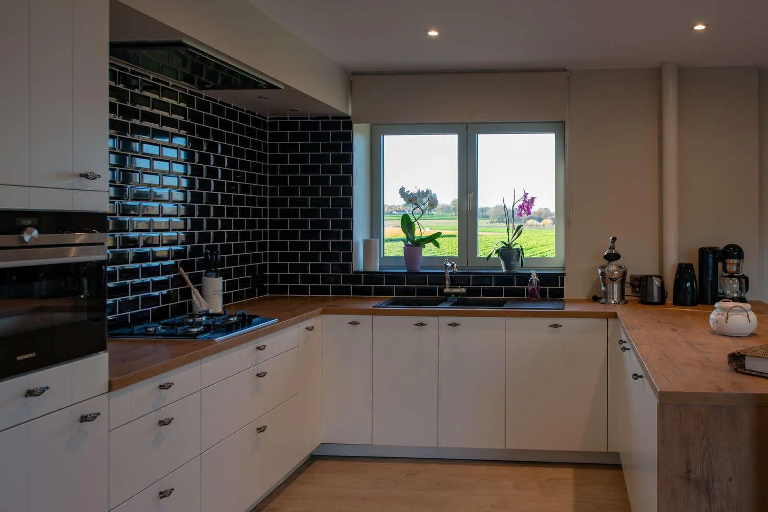 Kitchen or kitchenette in B&B 't Oezent