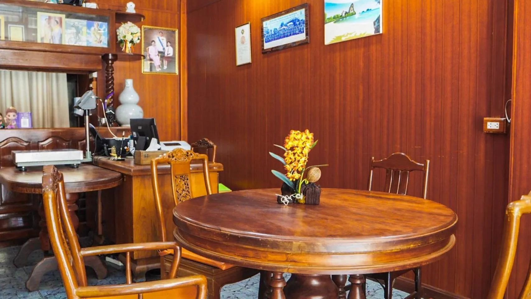 Dining area in Kantawan House