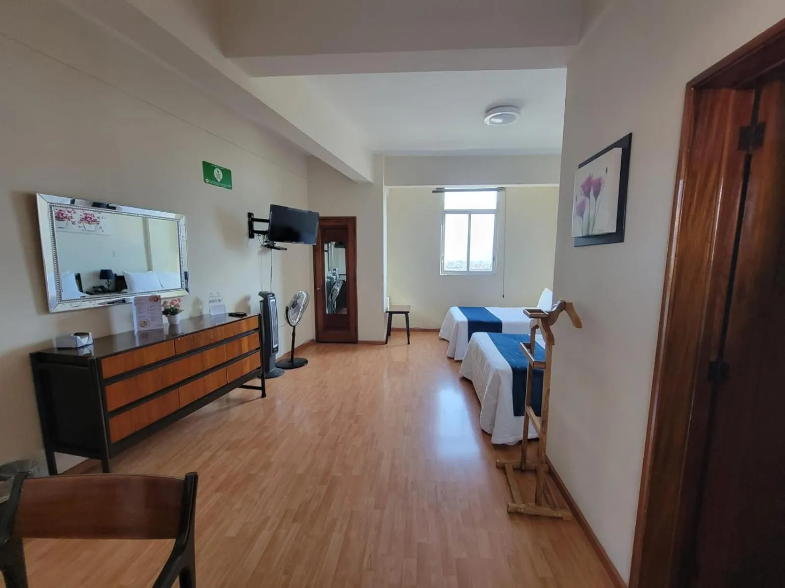 Bedroom in HOTEL TRUEBA