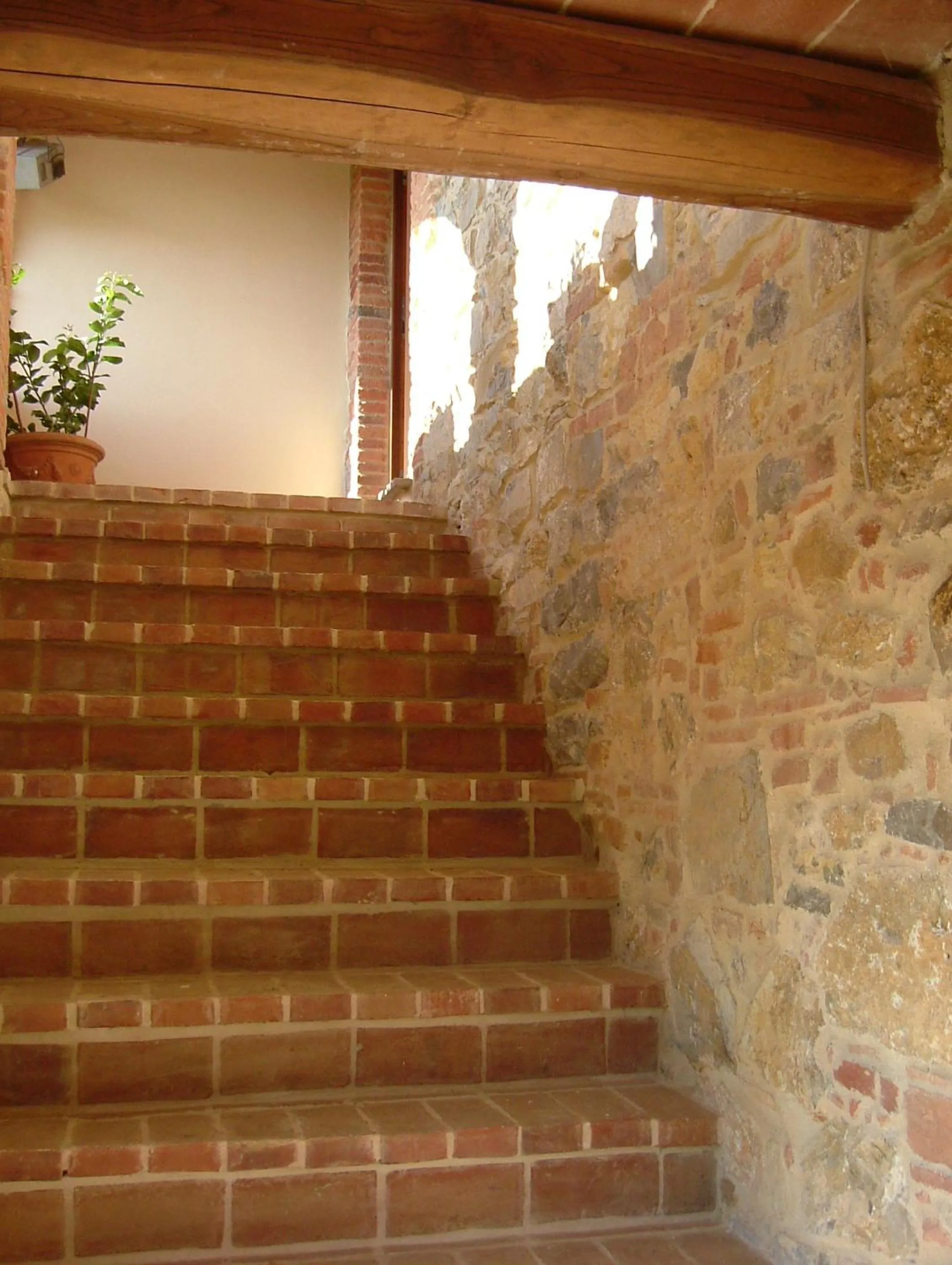 Property building in Il Baraccotto