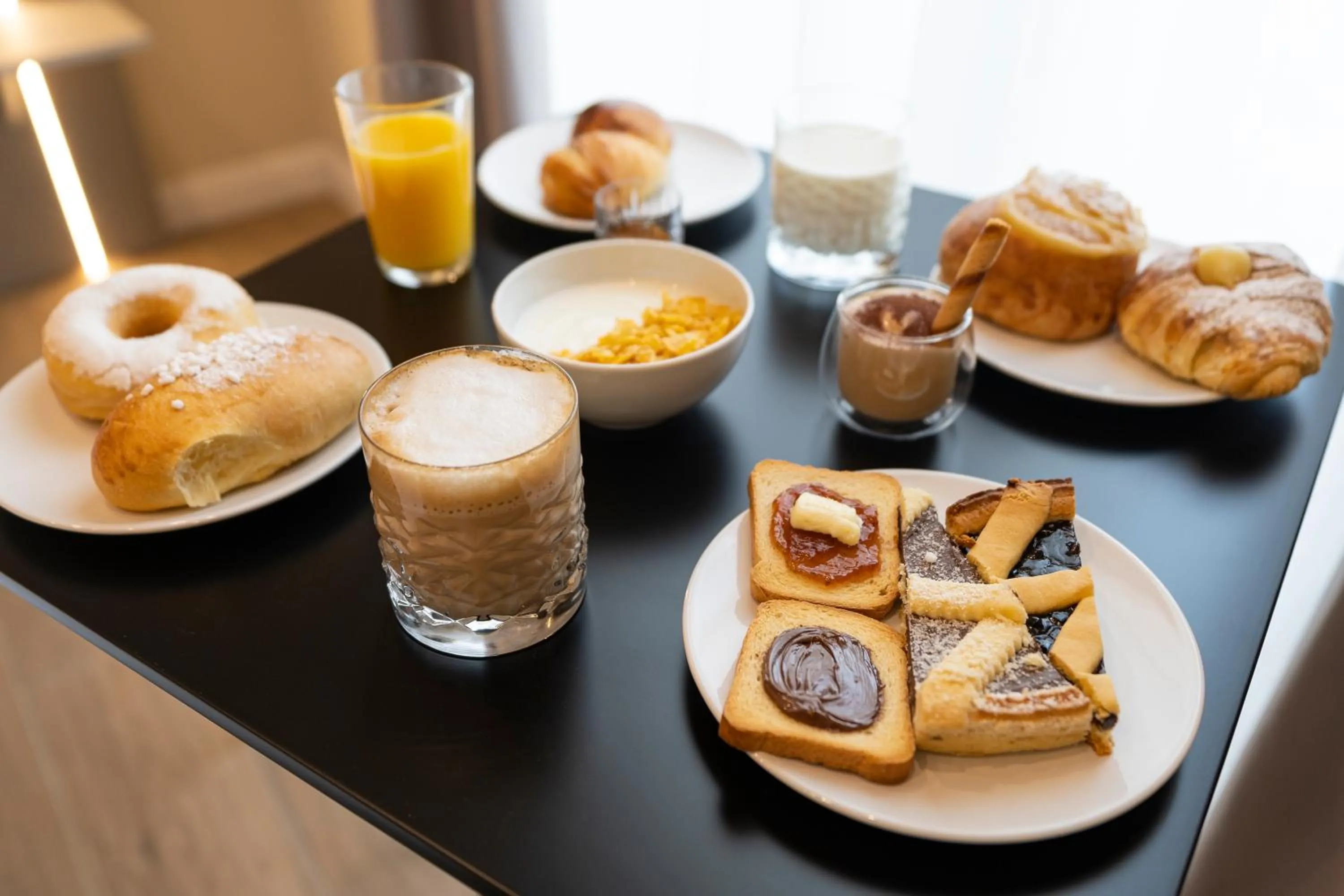 Food and drinks in DIMORA DUOMO