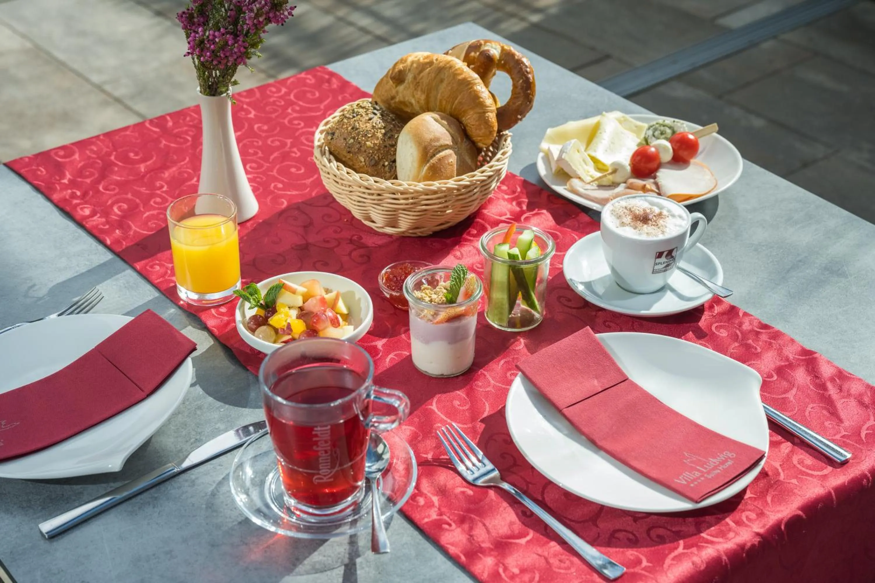 Breakfast in Villa Ludwig Suite Hotel