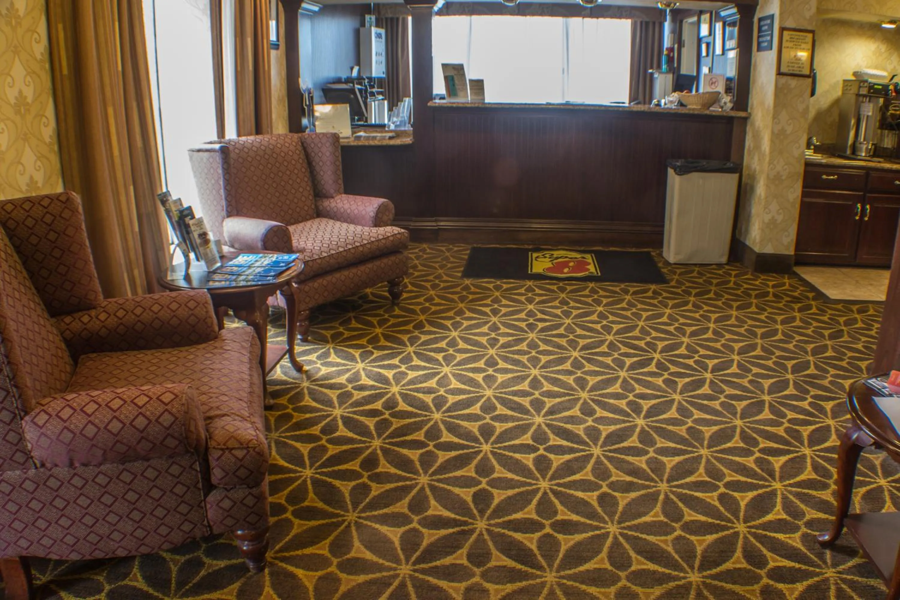 Lobby or reception in Super 8 by Wyndham Erie/I 90
