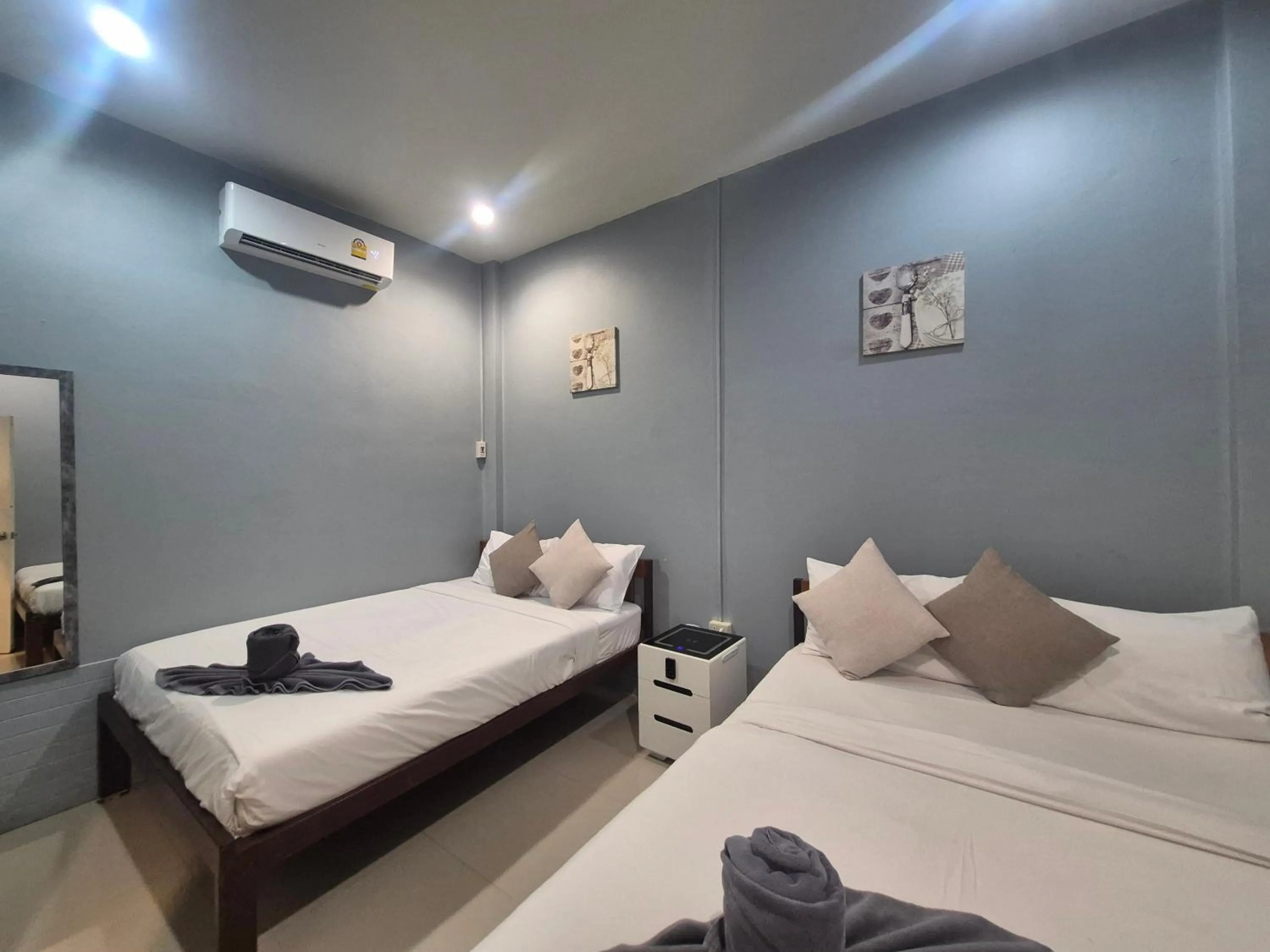 Bed in Samed Your House Family Room