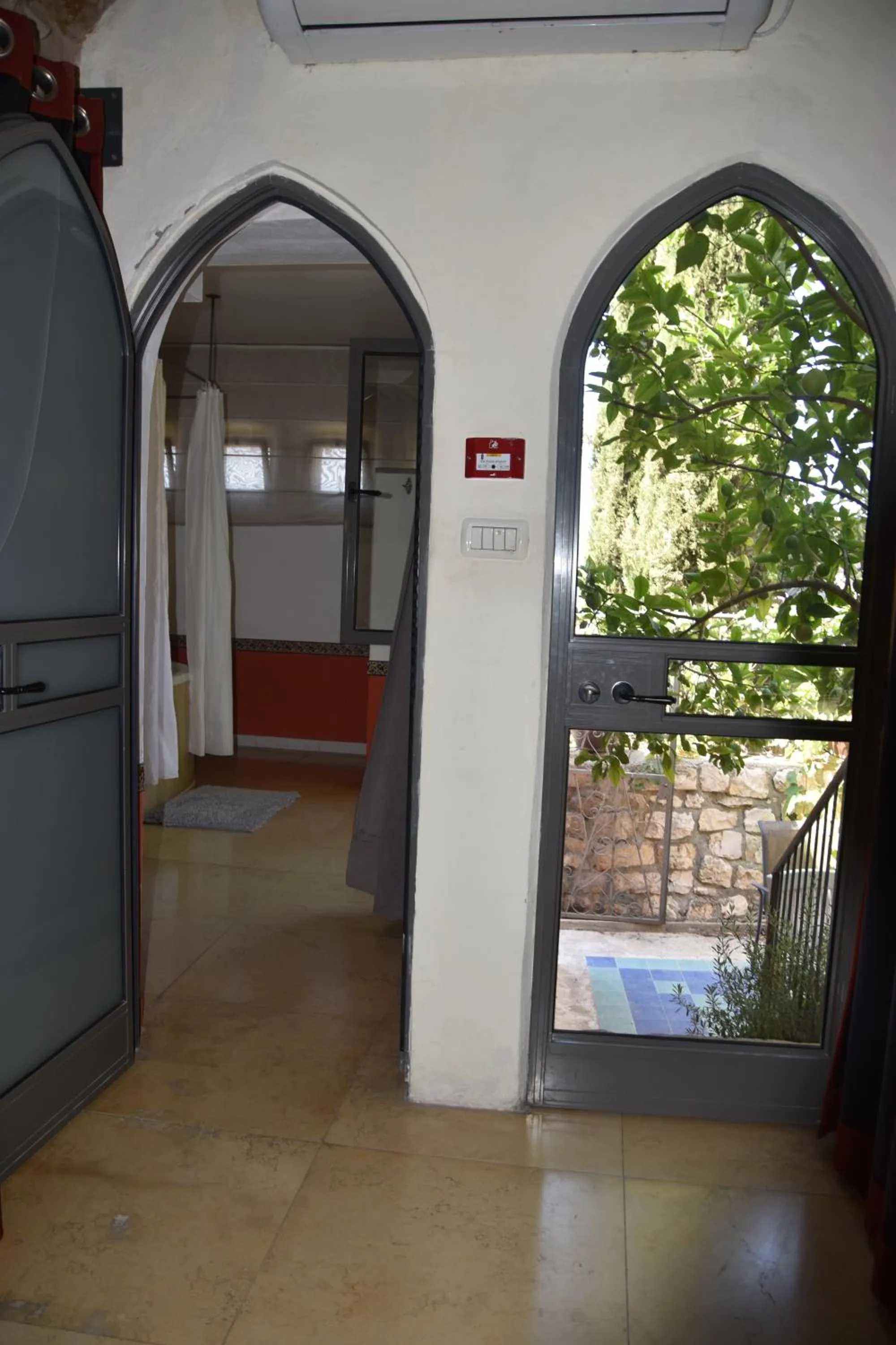 Bathroom in Artists' Colony Inn Zefat