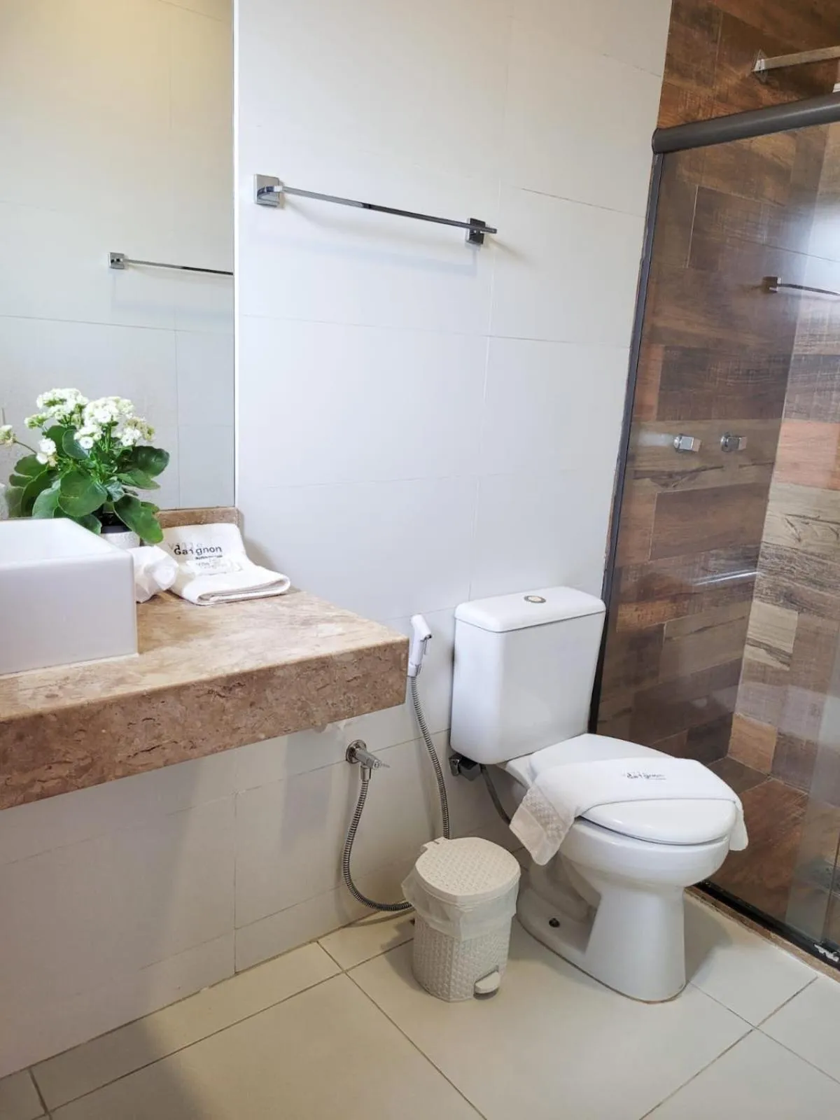 Bathroom in Pousada Villegaignon