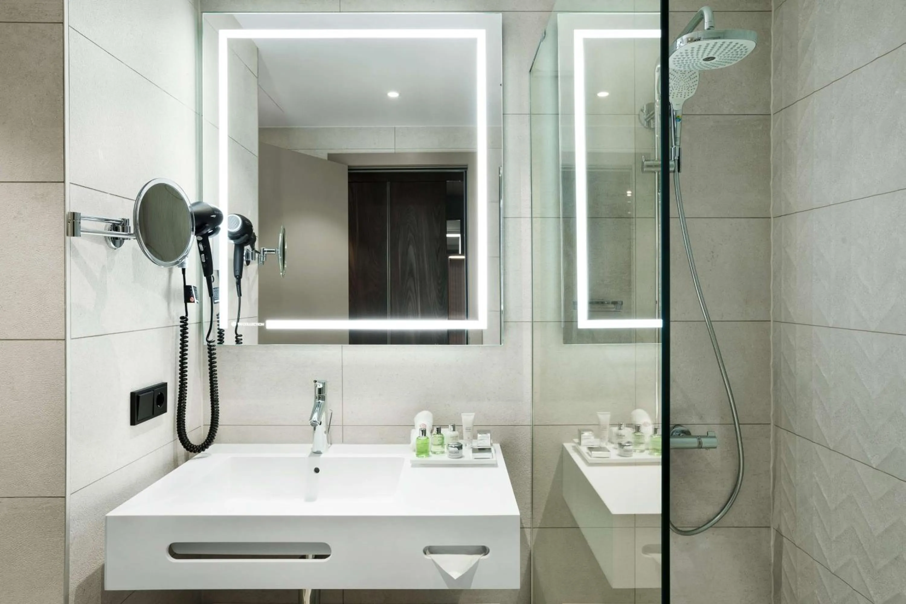 Bathroom in NH Collection Antwerp Centre