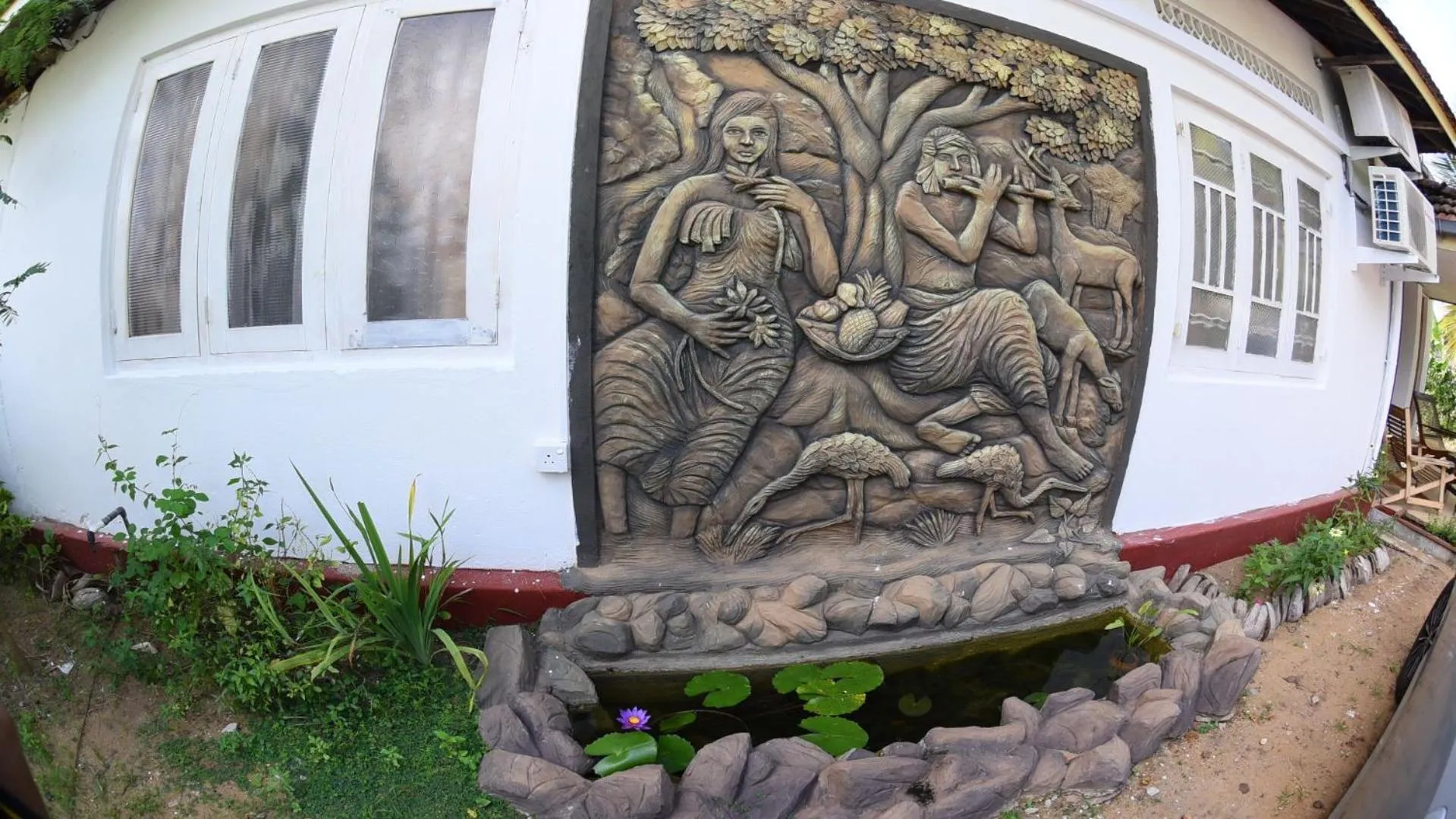 Facade/entrance in Suriya Ocean Villa