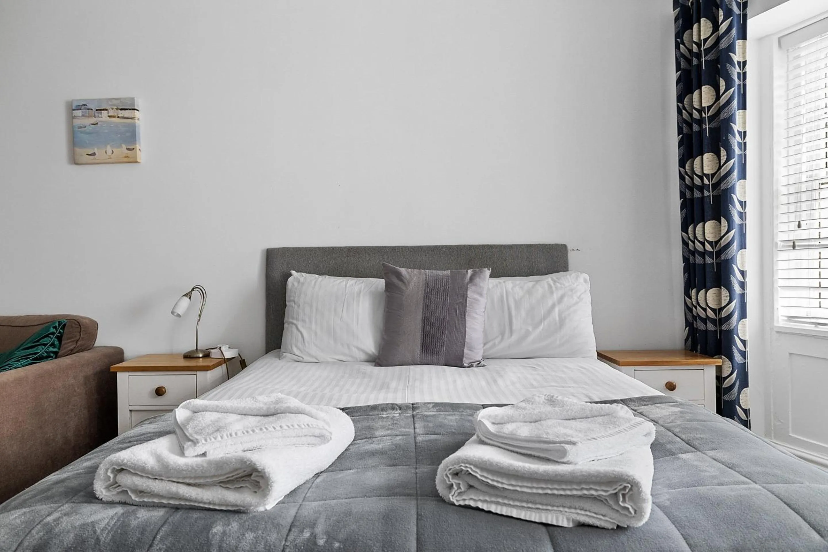 Bedroom, Bed in Imperial Plymouth