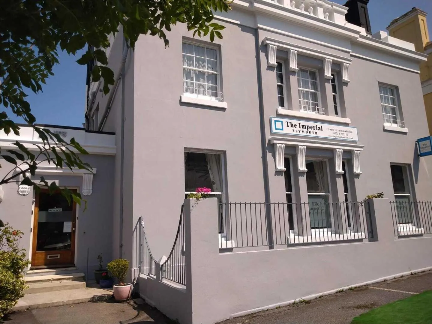 Property building in Imperial Plymouth