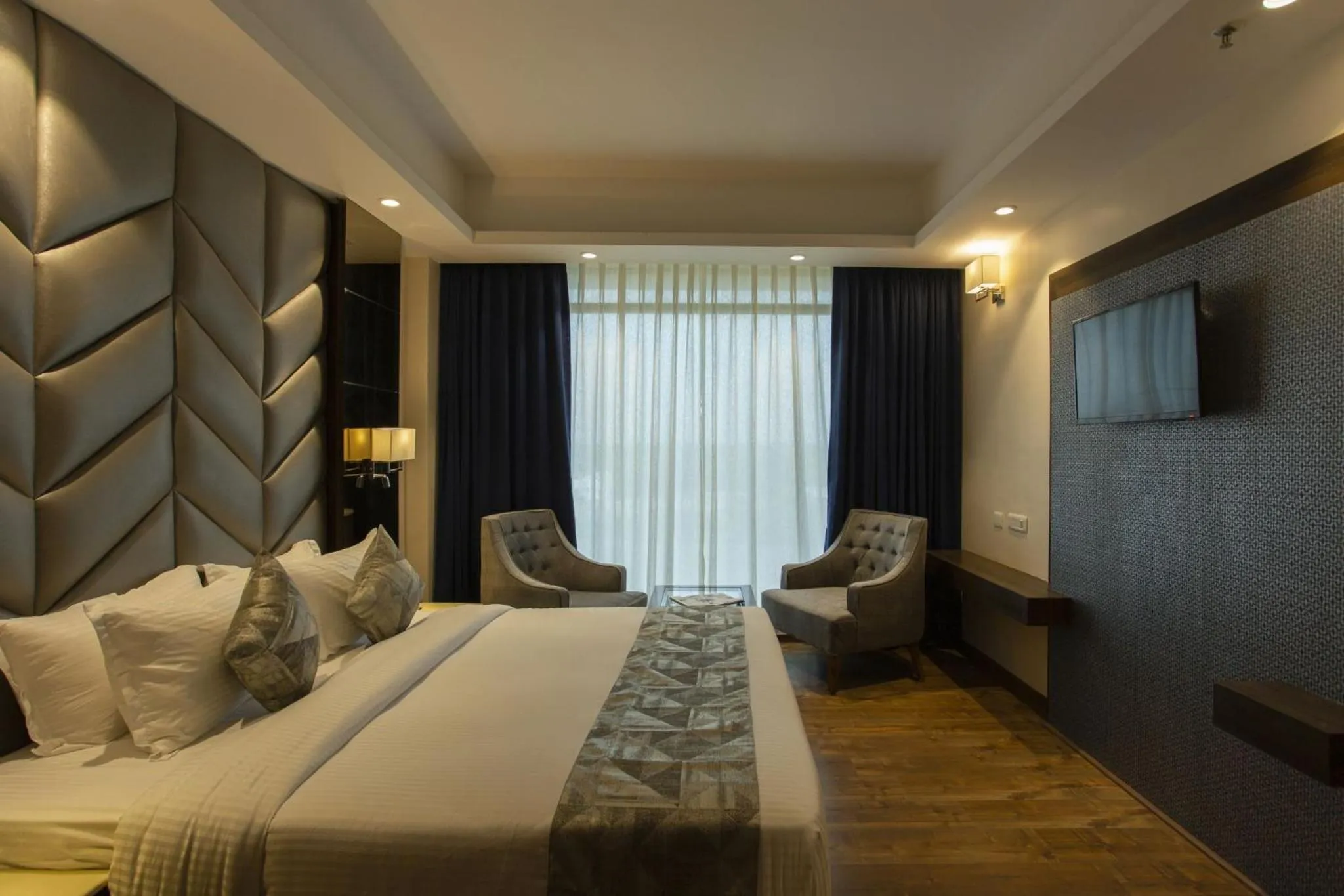 Bed in Sarovar Portico, Somnath