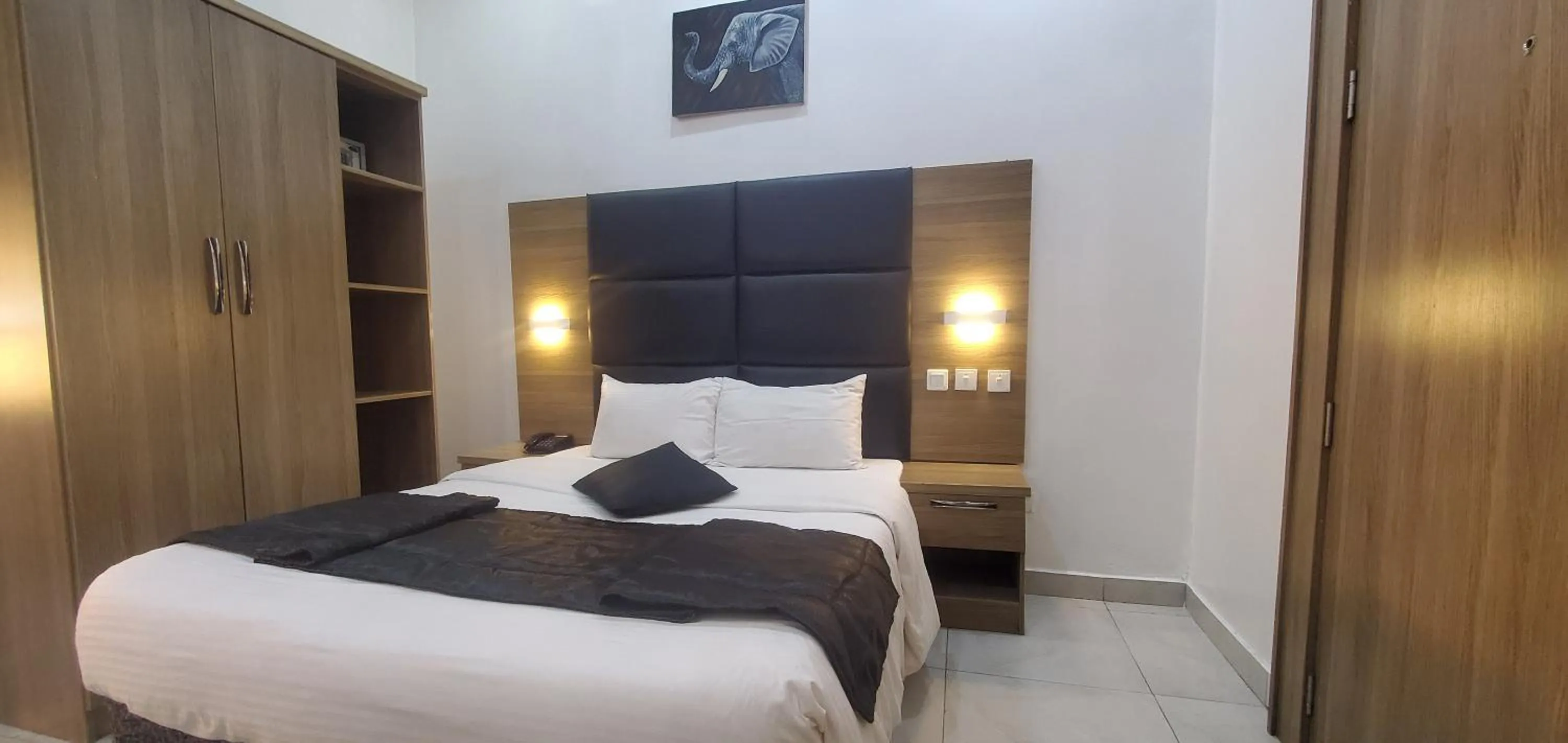 Bed in Dalchifit Suites by Premium Swiss Hospitality