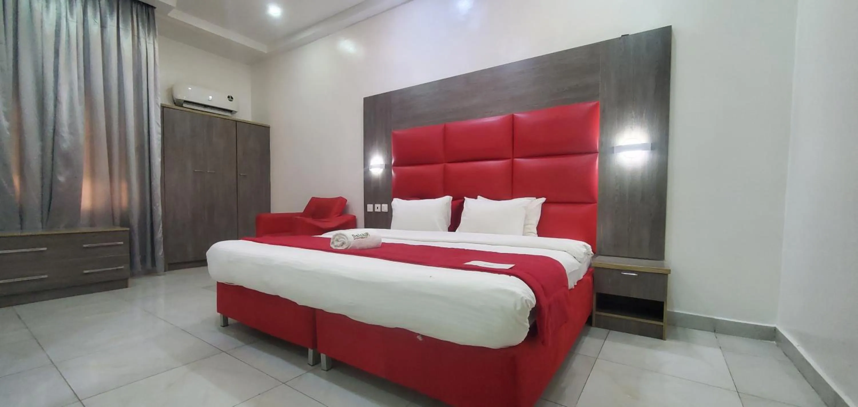 Bed in Dalchifit Suites by Premium Swiss Hospitality